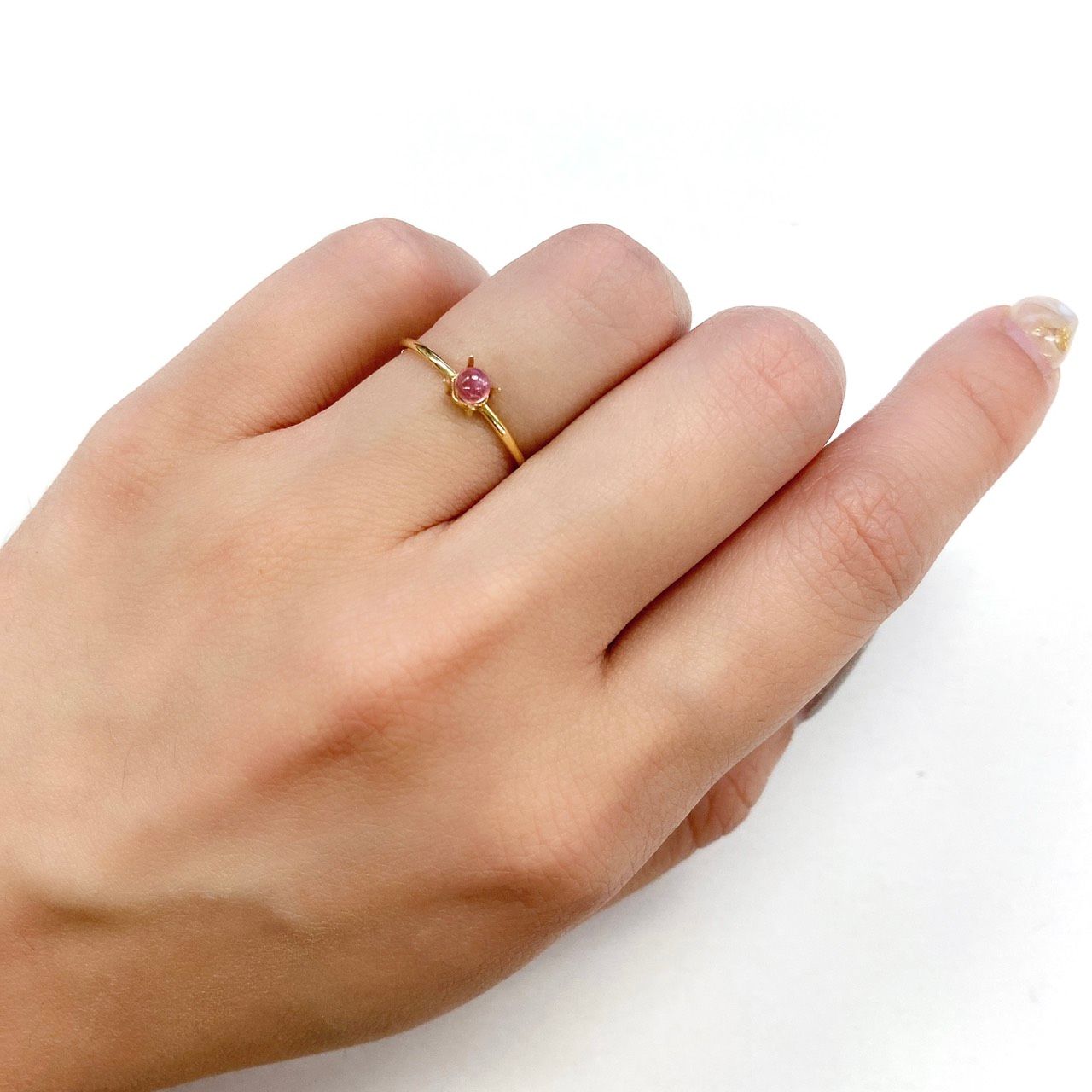ペツォッタイト(ラズベリル) マダガスカル産 ルース 0.17ct[210510975]3.2×3.2mm前後