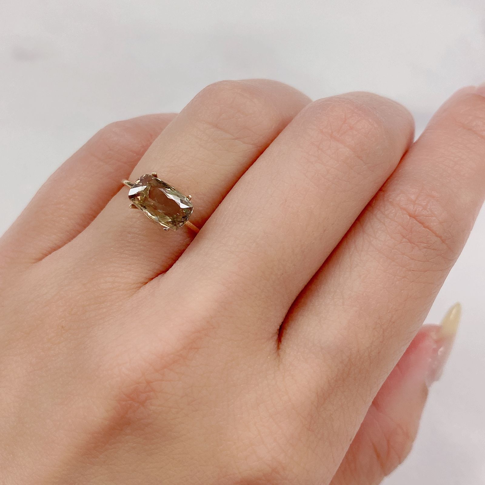 ダイアスポア カラーチェンジ(宝石名ダイアスポア) トルコ産 1.93ct 識別済[20117765]9.5×5.6mm前後