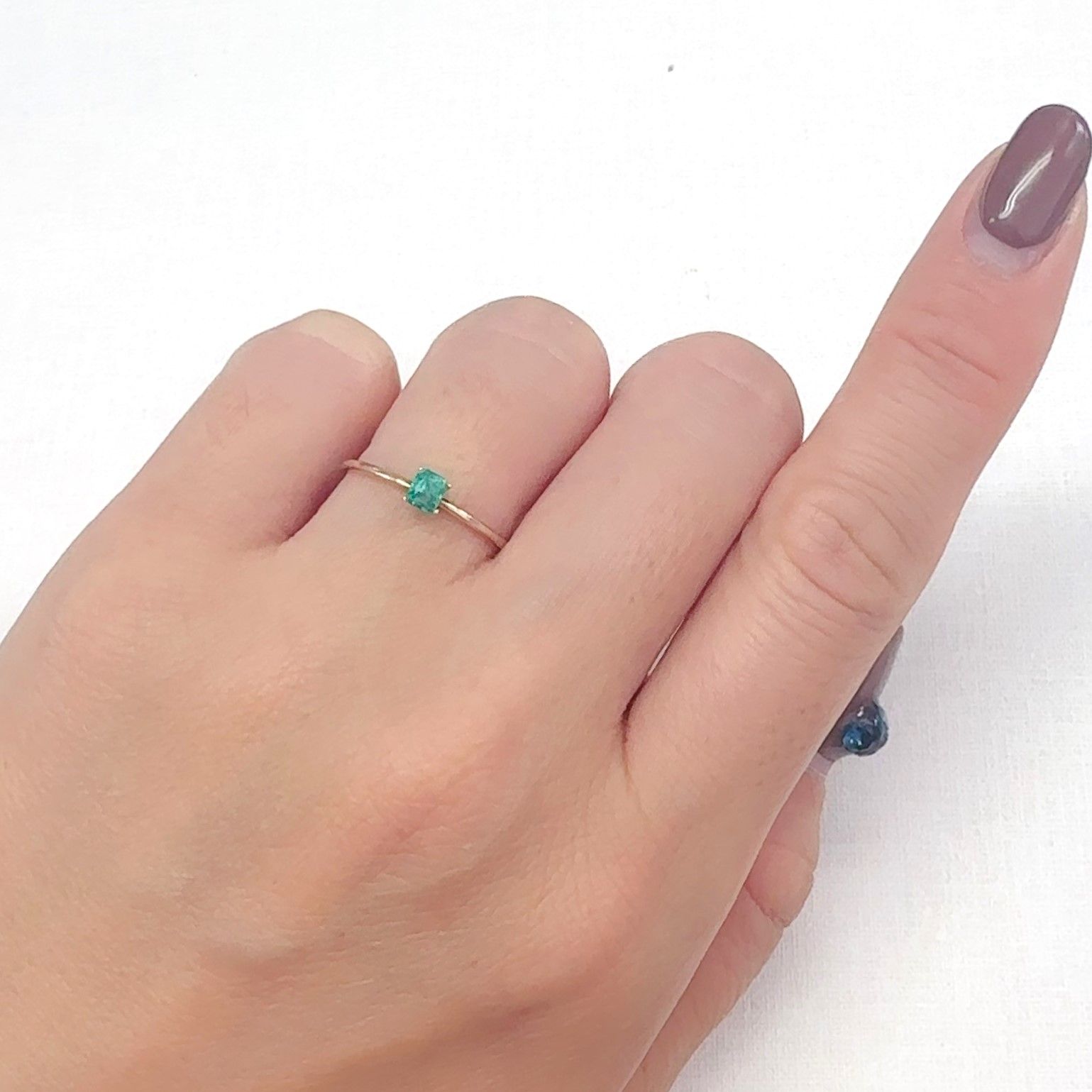 エメラルド コロンビア産 0.18ct[240627903]3.4x2.9mm前後