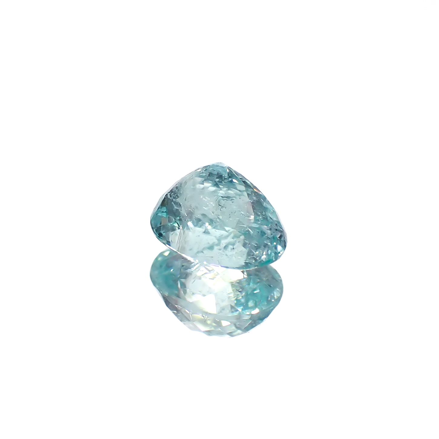 パライバトルマリン モザンビーク産 0.65ct[240928772]5.8x4.4mm前後