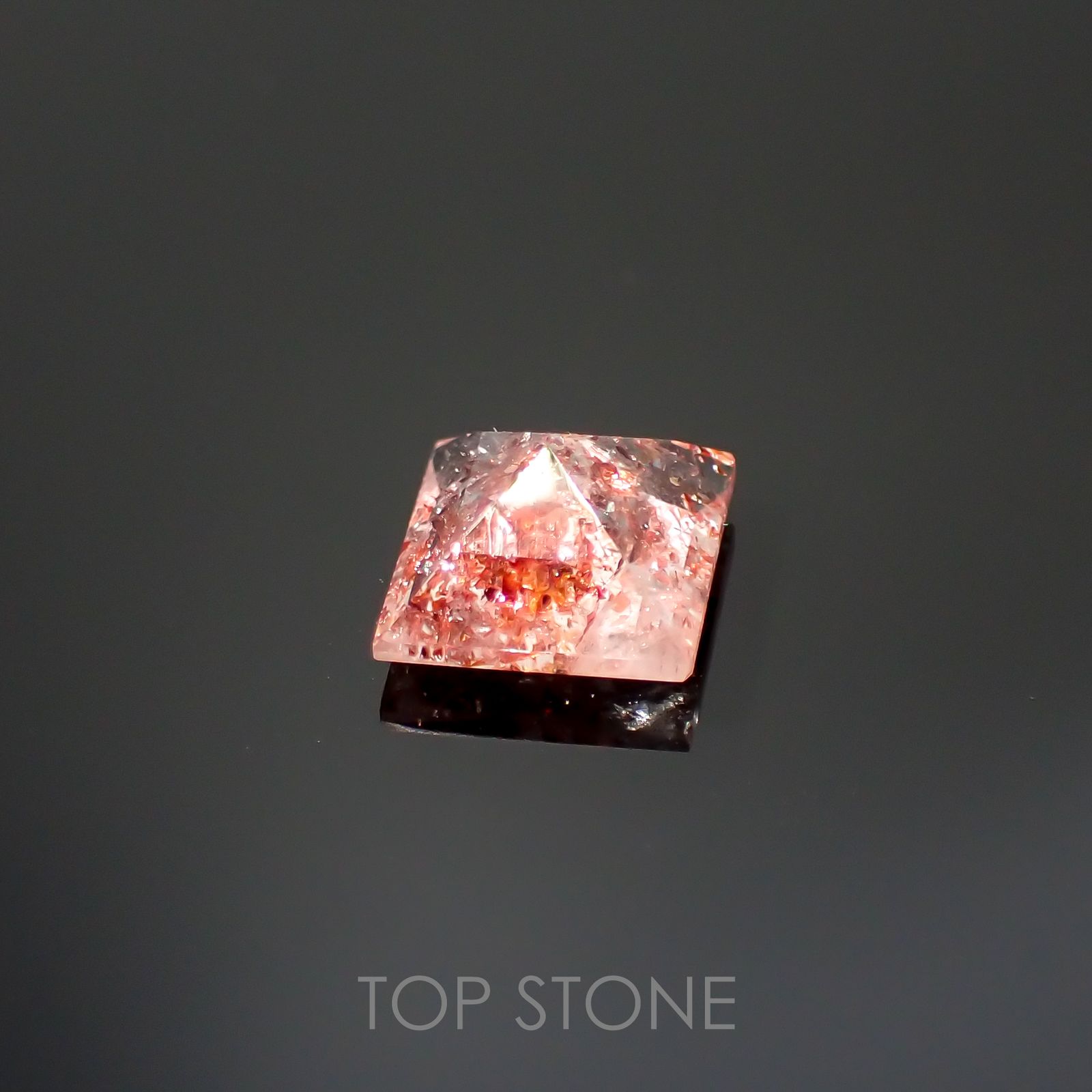 ファイヤークォーツ ナイジェリア産 1.41ct[220114759]7.2x7mm前後