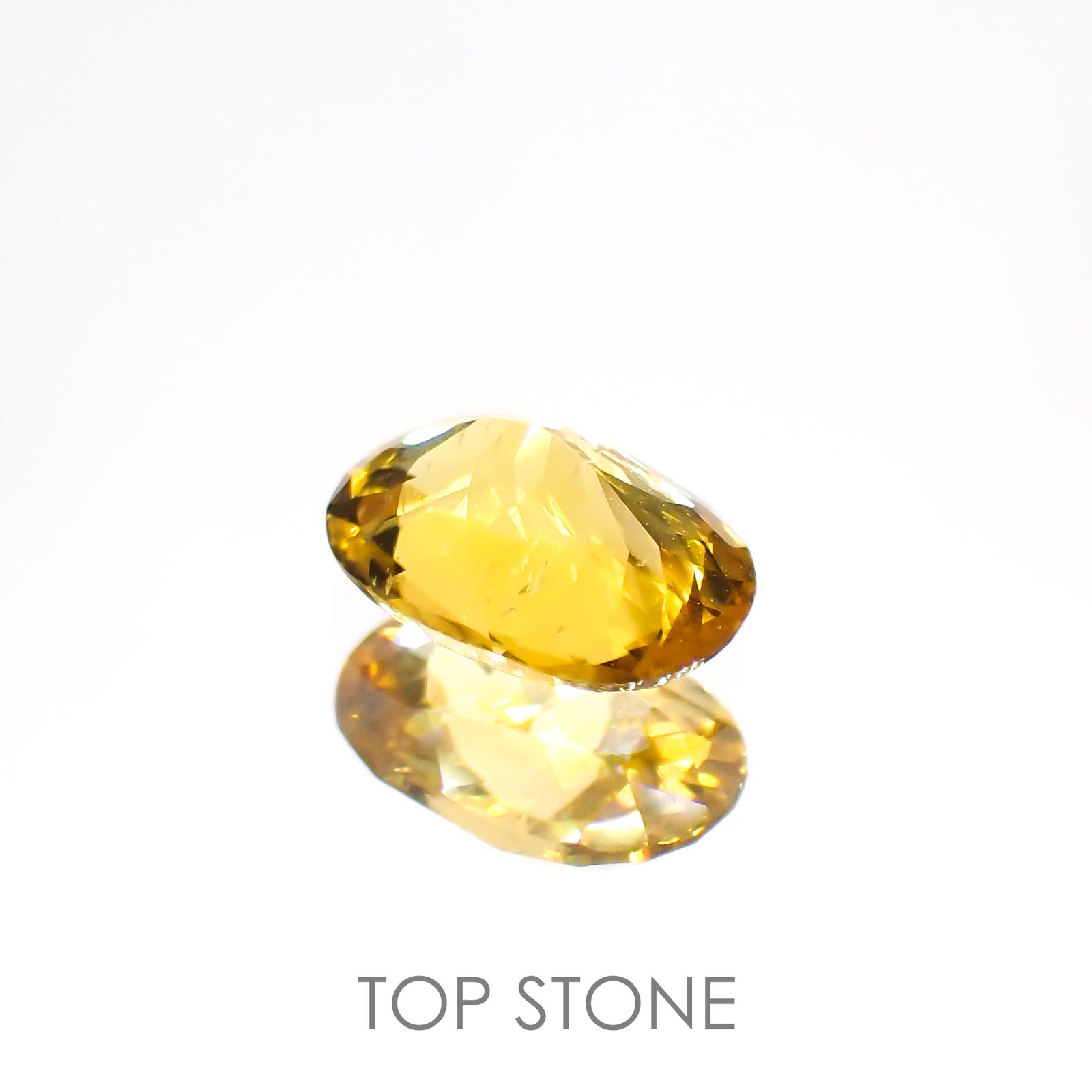 コンドロダイト(宝石名コンドロダイト) パキスタン産 ルース 0.591ct ソ付(CGL)[21049588]6.5×4.5mm前後