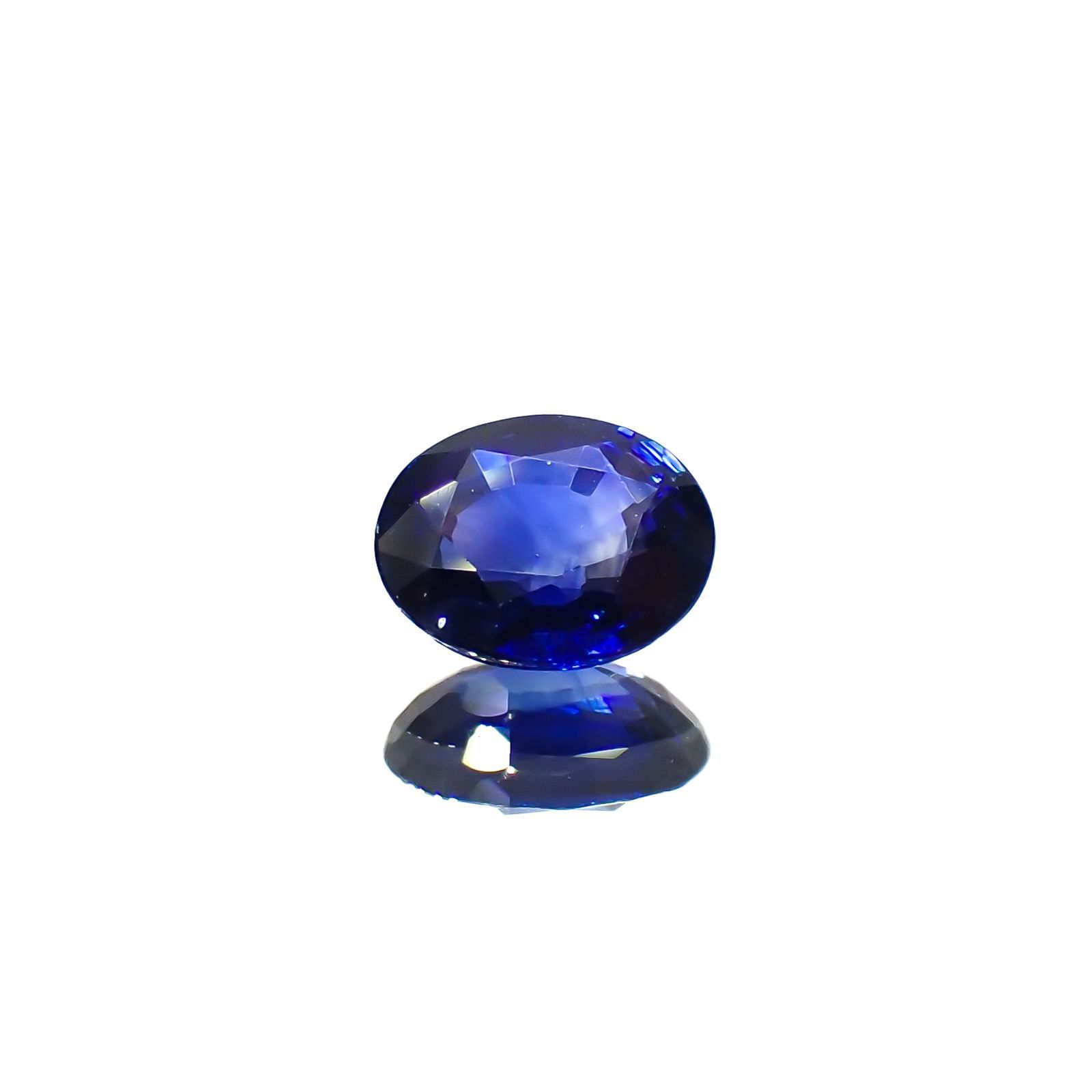サファイア(宝石名サファイア)スリランカ/マダガスカル産 0.49ct 識別済[230120245]5.2x4.3mm前後