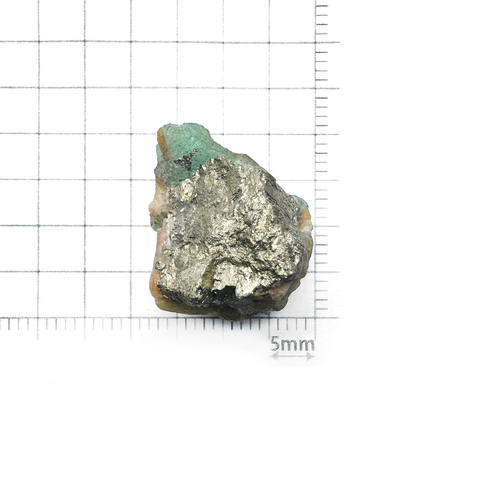 エメラルド 原石 コロンビア産 26.34ct[240427250]21x18mm前後