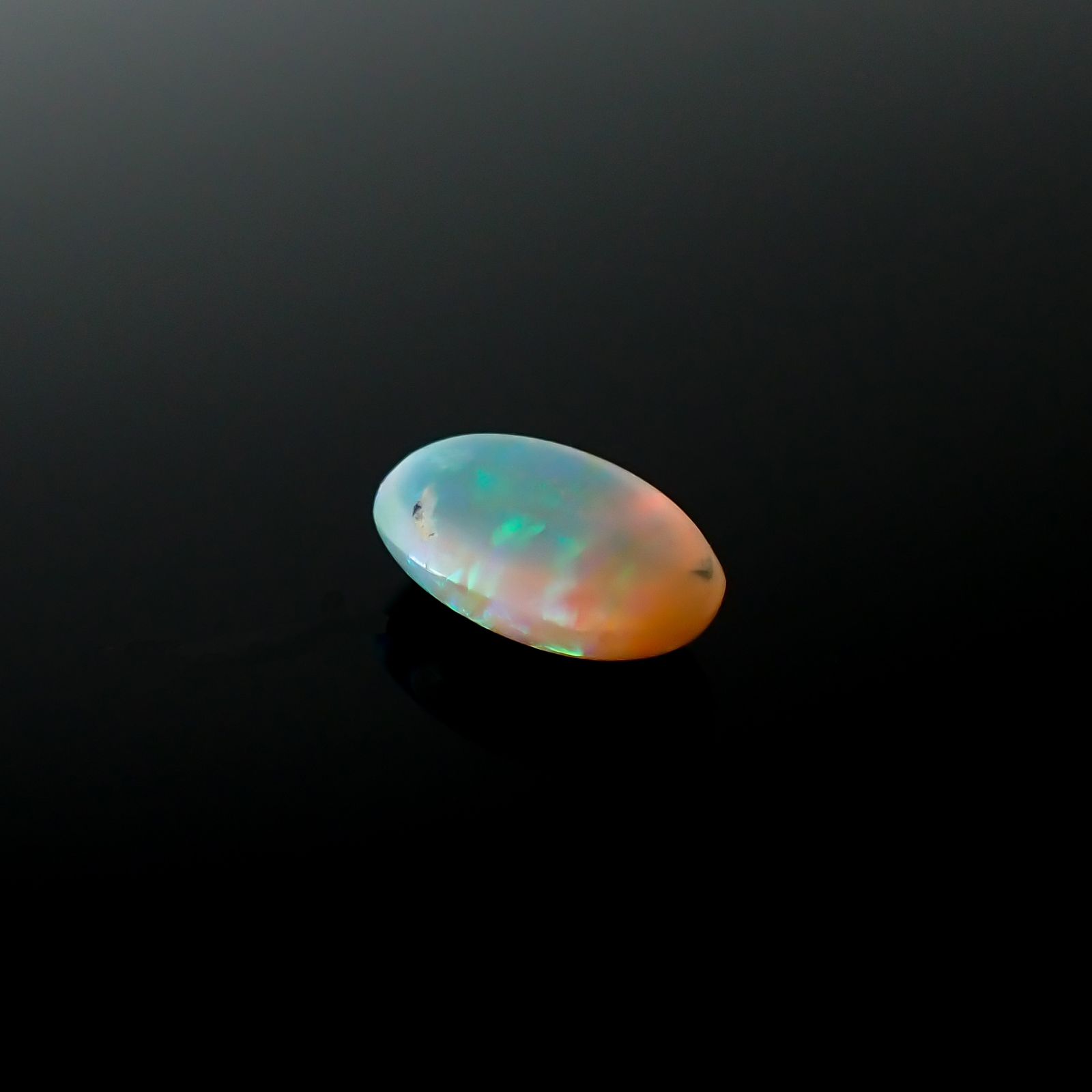 オパール オーストラリア産 1.14ct[231225218]9.2x5.7mm前後