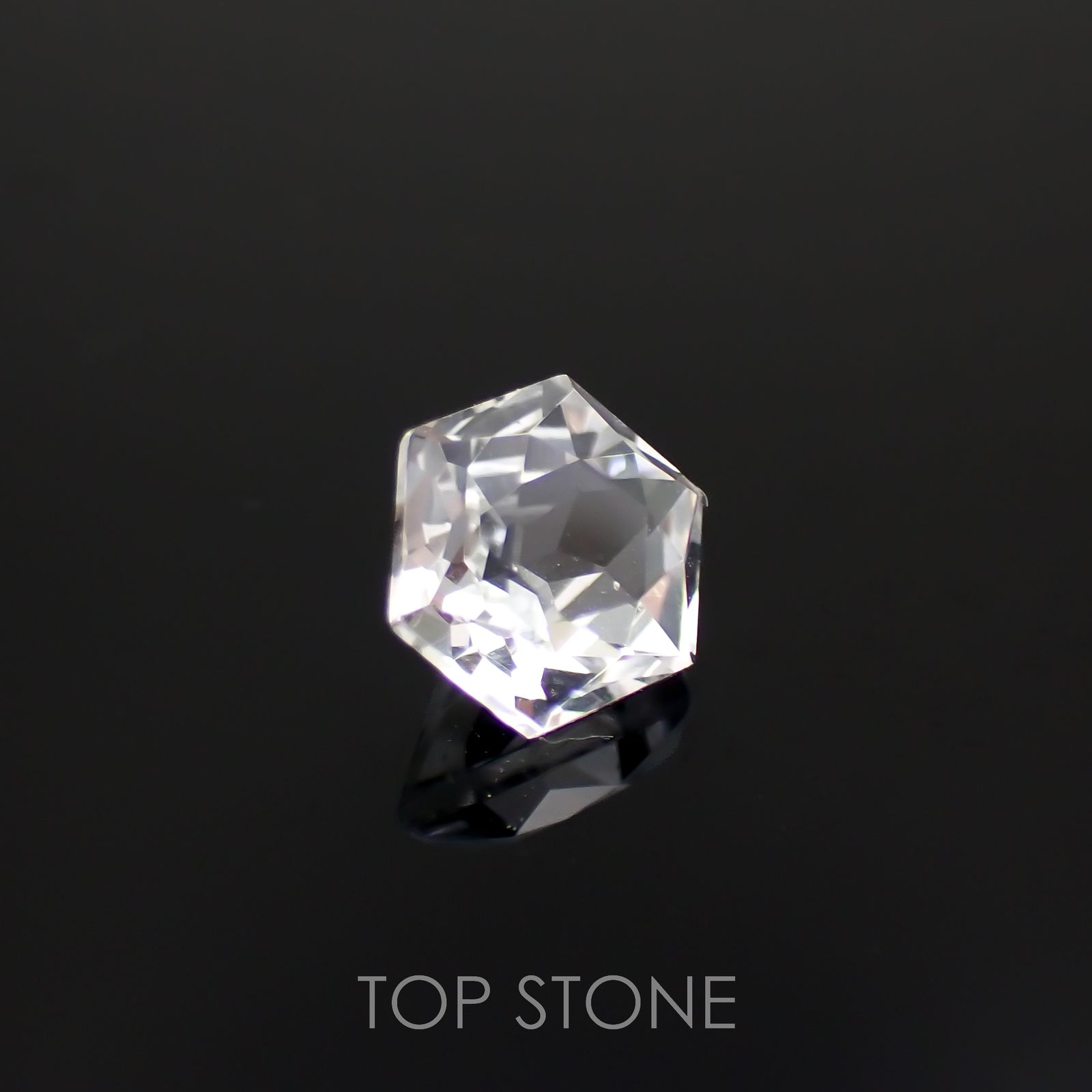 ◇ヘキサゴンカット◇ホワイトトパーズ ブラジル産 1.21ct[221018503]6.1x6mm前後