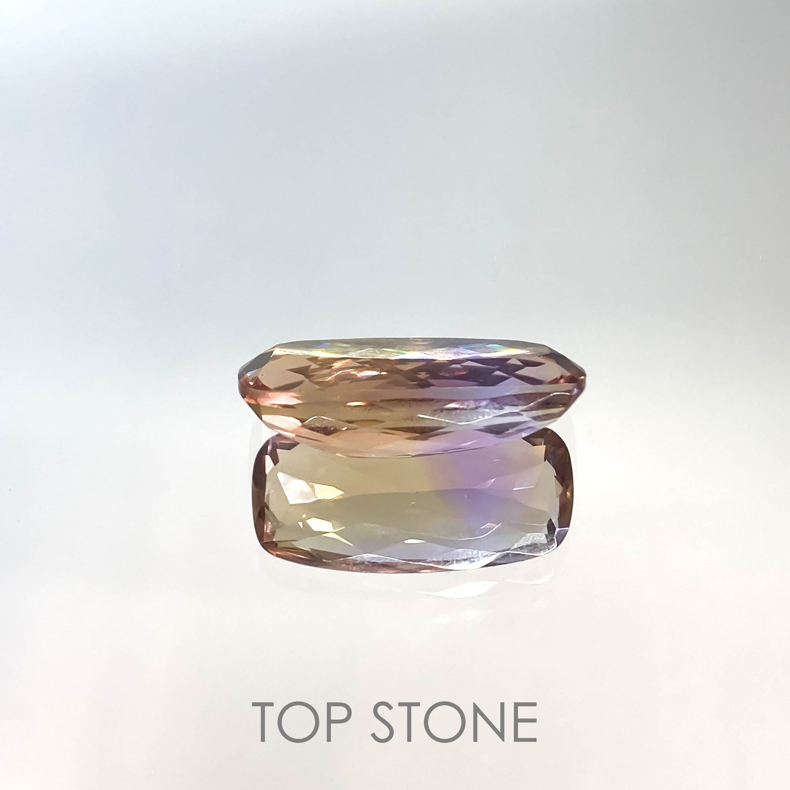 アメトリン ブラジル産 12.22ct[221018582]22.2x11.1mm前後