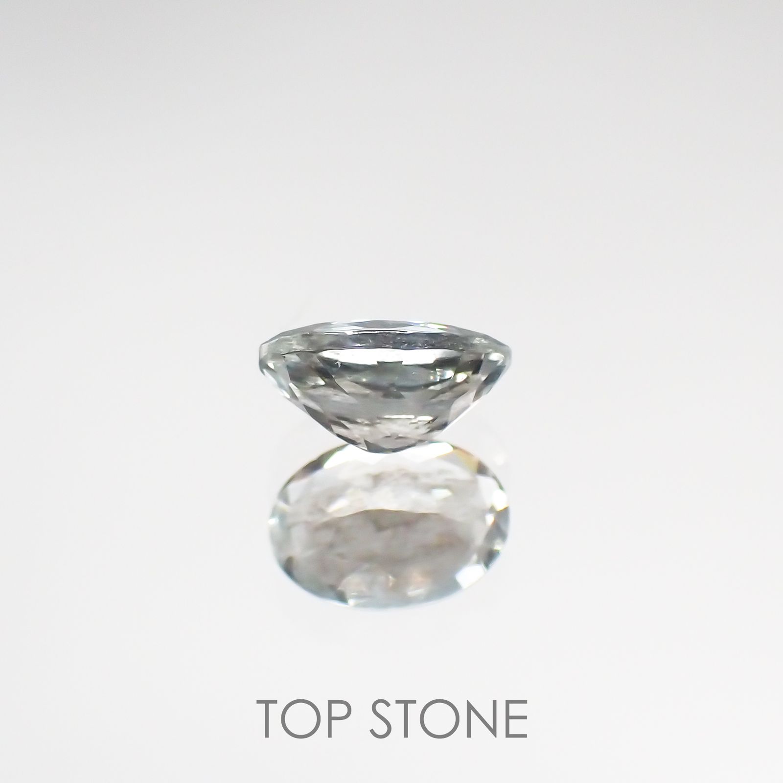 アベンチュリンアクアマリン ブラジル産 ルース 0.7ct[210712974]7×5mm前後
