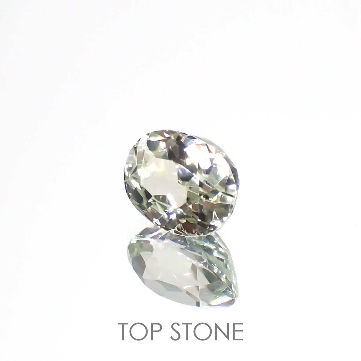 シリマナイト(宝石名シリマナイト)インド産 1.82ct 識別済[221018463]8x6.2mm前後