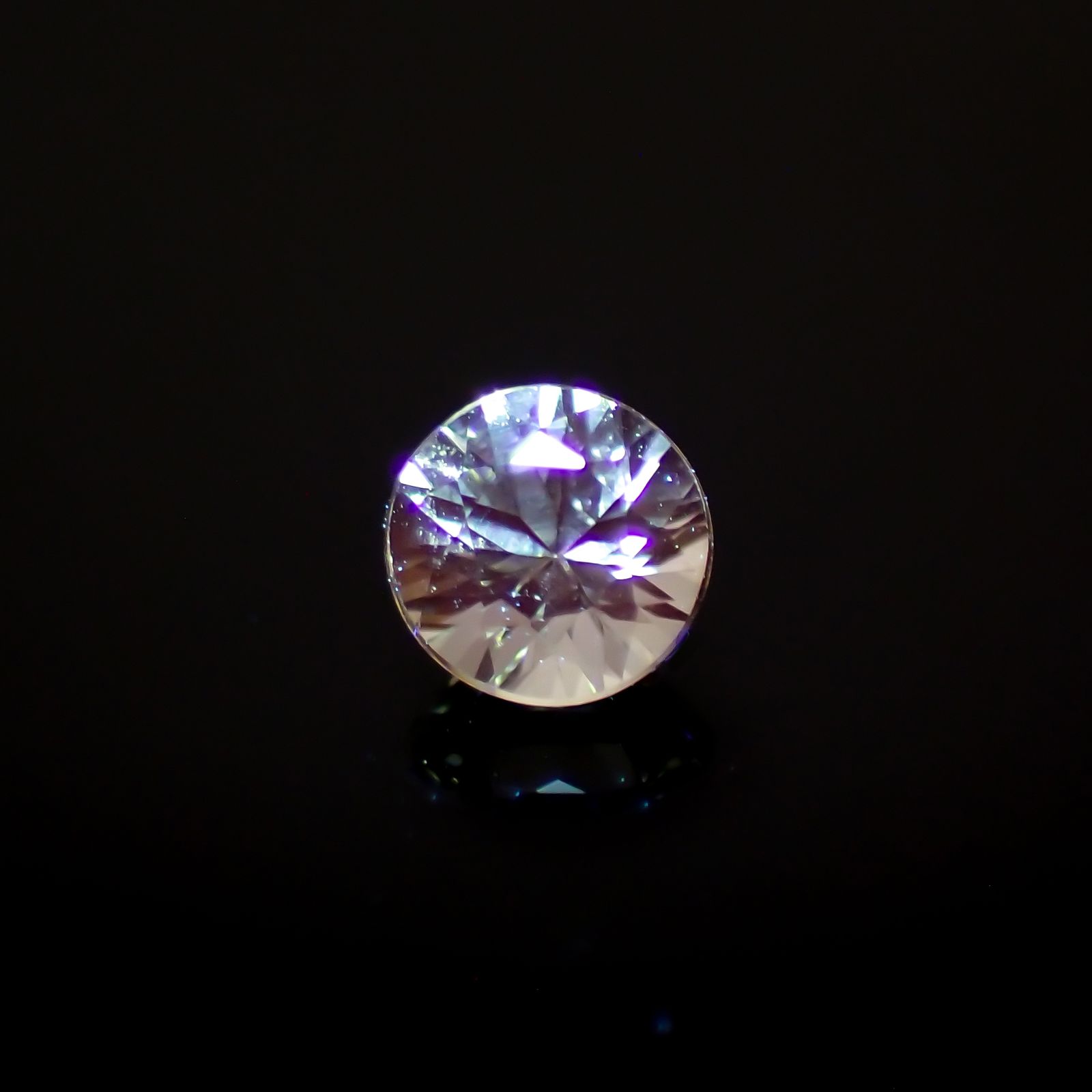リューコガーネット ビルマ産 0.14ct[230923493]3x3mm前後