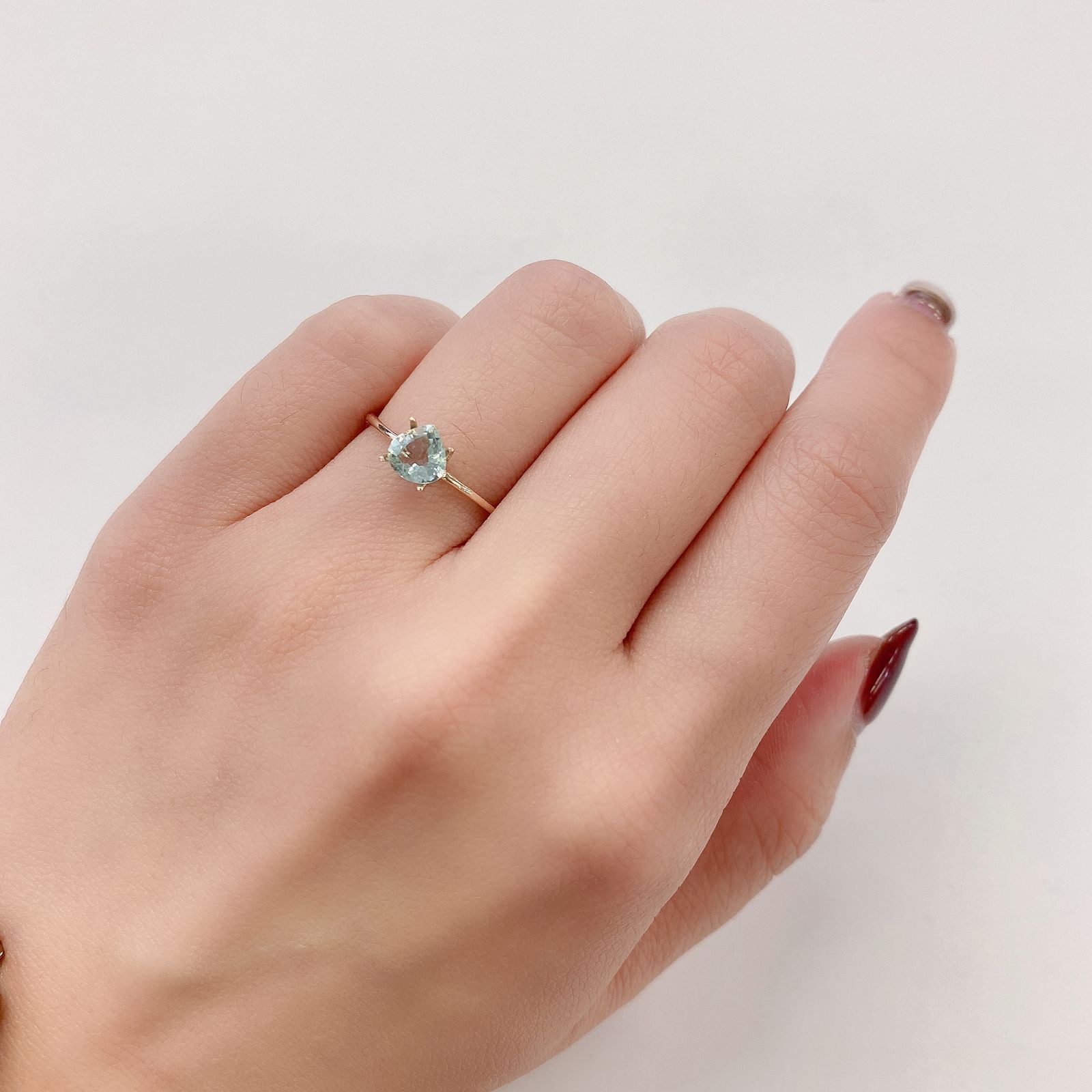 ミントベリル(宝石名グリーン・ベリル) ブラジル産 0.56ct 識別済[21069830]5.8×5.8mm前後