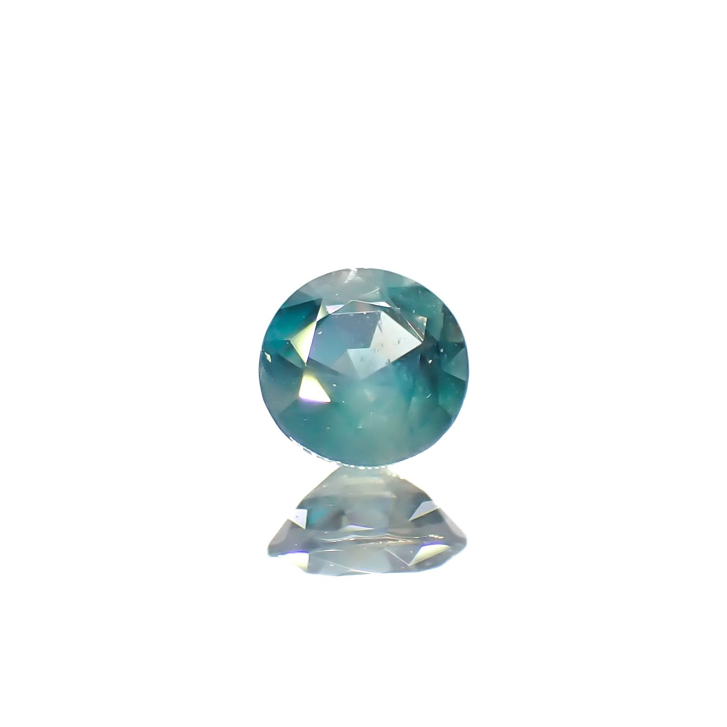 シルキーアレキサンドライト ブラジル・ミナスジェライス州ヘマチタ鉱山産 0.23ct[240929057]3.7x3.7mm前後