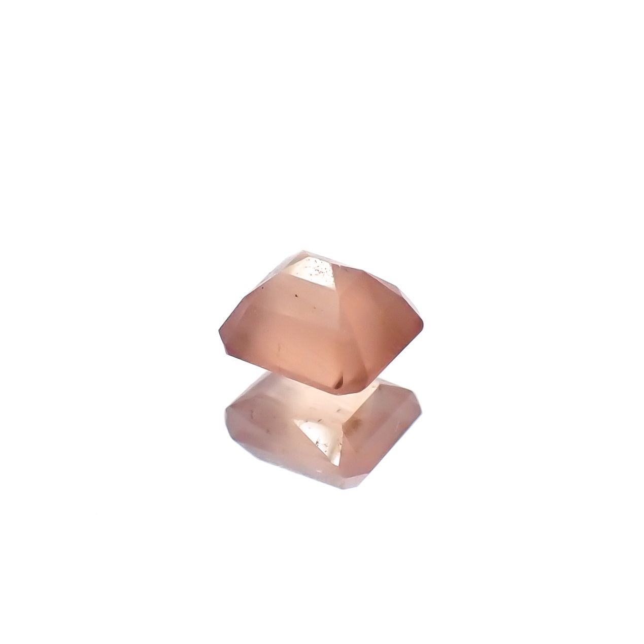 ロードクロサイト 日本・北海道産 0.43ct[240125345]4.2x3.7mm前後