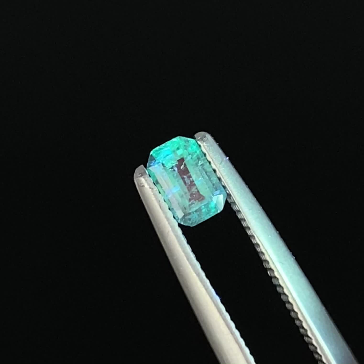 えむえす★コロンビア産エメラルド★オーダー エメラルド プリンセスカット コロンビア産 0.16ct【230906-1829