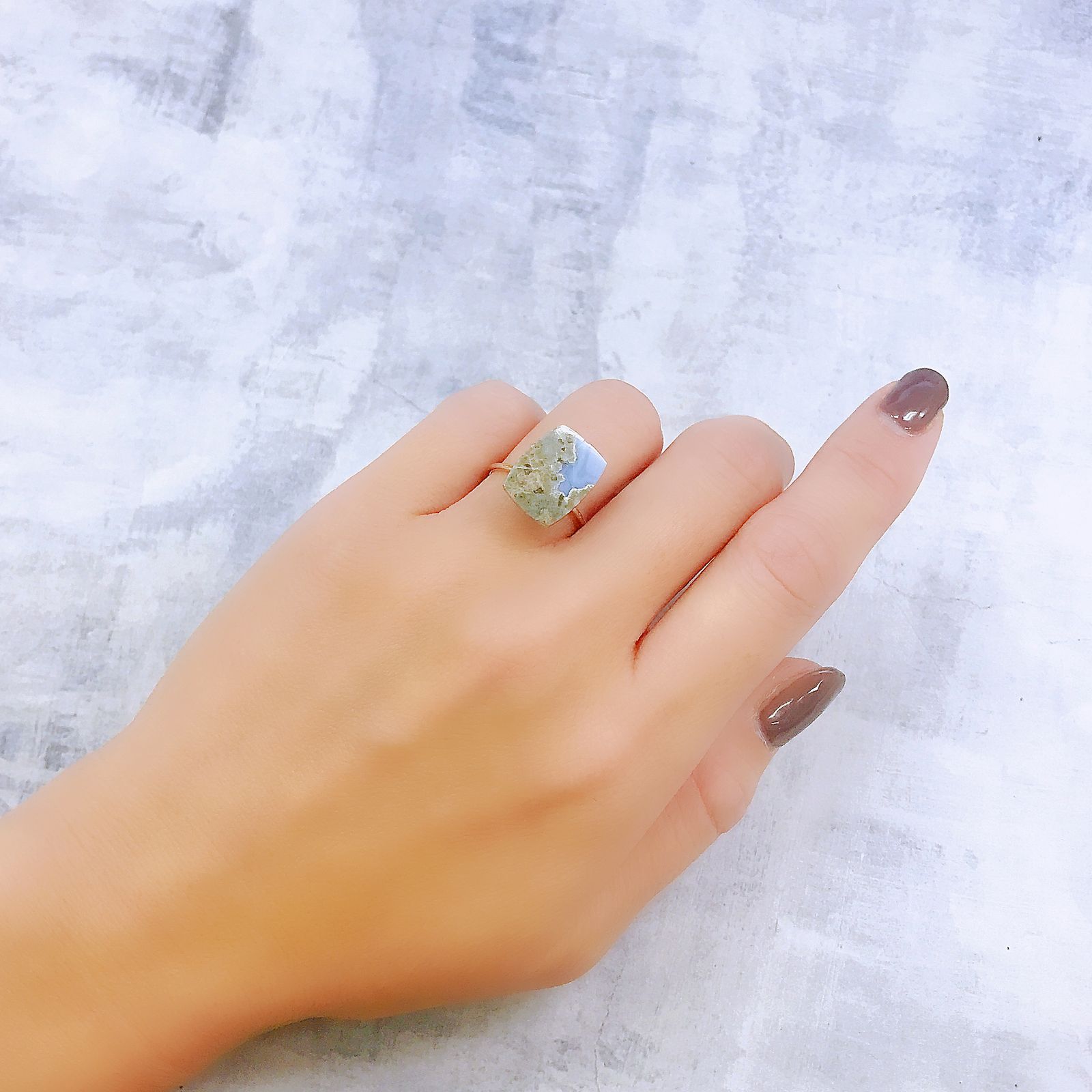 マトリックスブルーオパール アメリカ・オレゴン州産 3.92ct[220917813]14.7x11.1mm前後