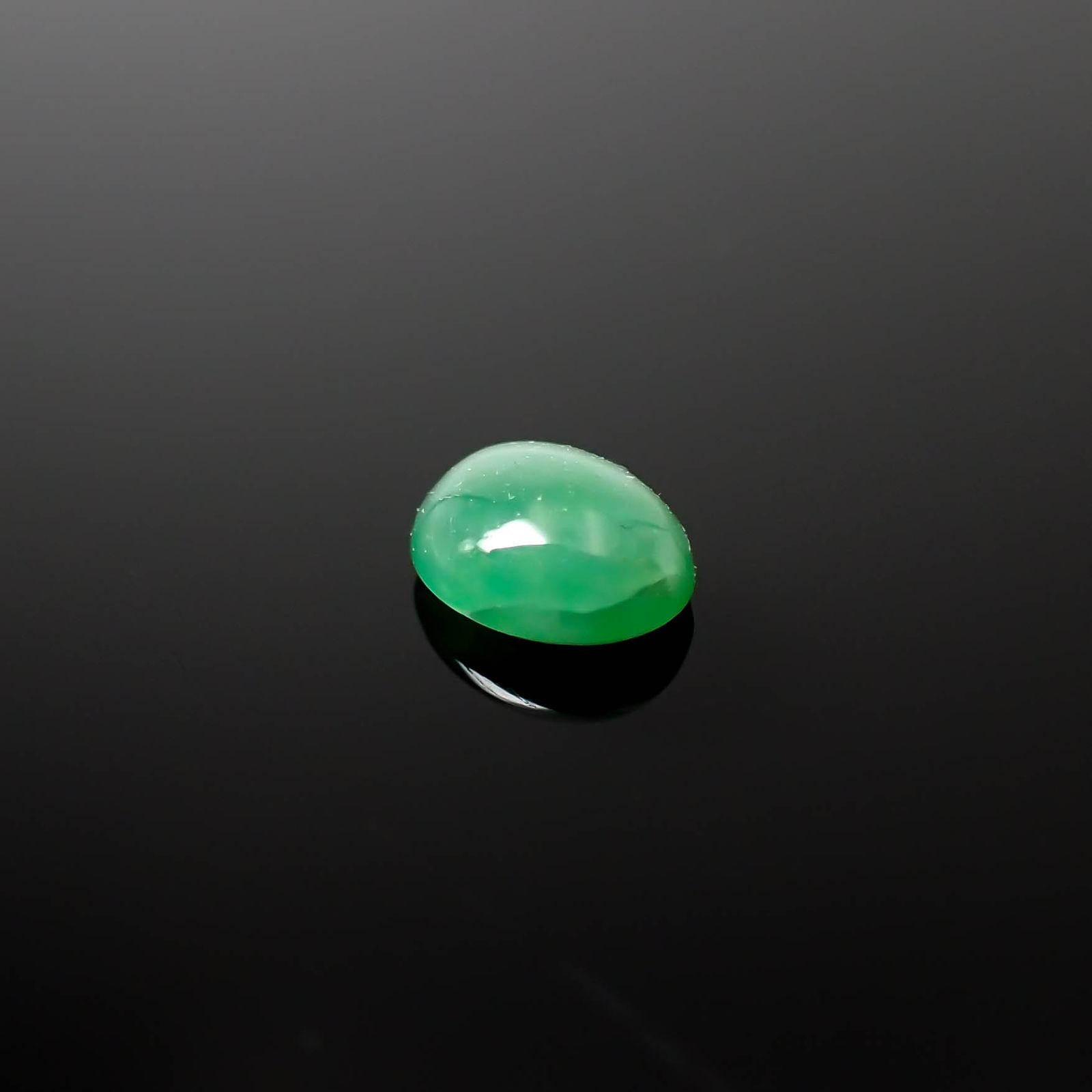 翡翠 ビルマ産 0.60ct[240326945]5.8x4.7mm前後
