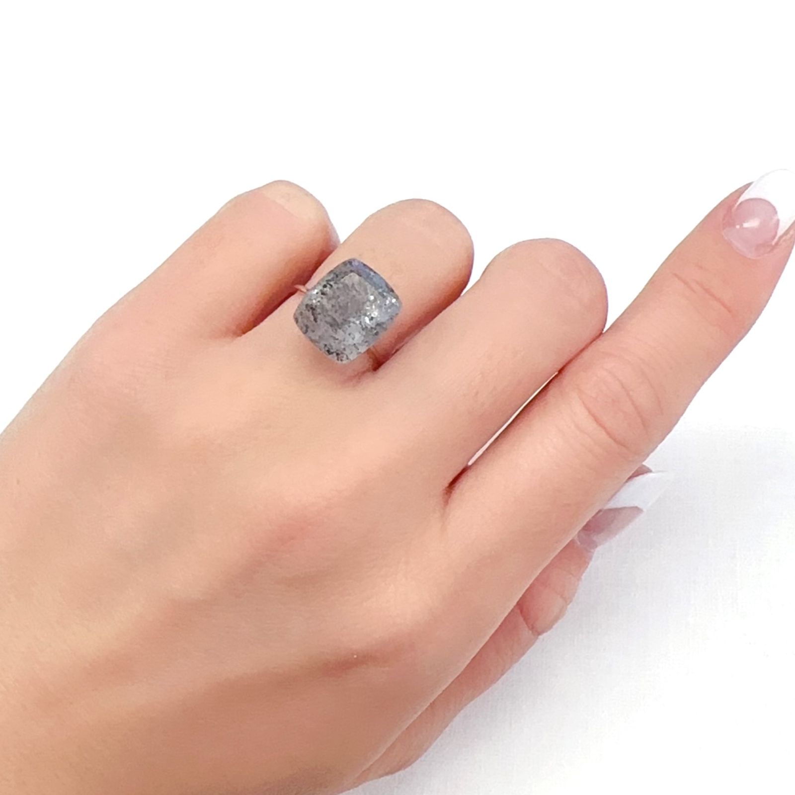 モスアクアマリン ブラジル産 6.47ct[231224698]12.8x11mm前後