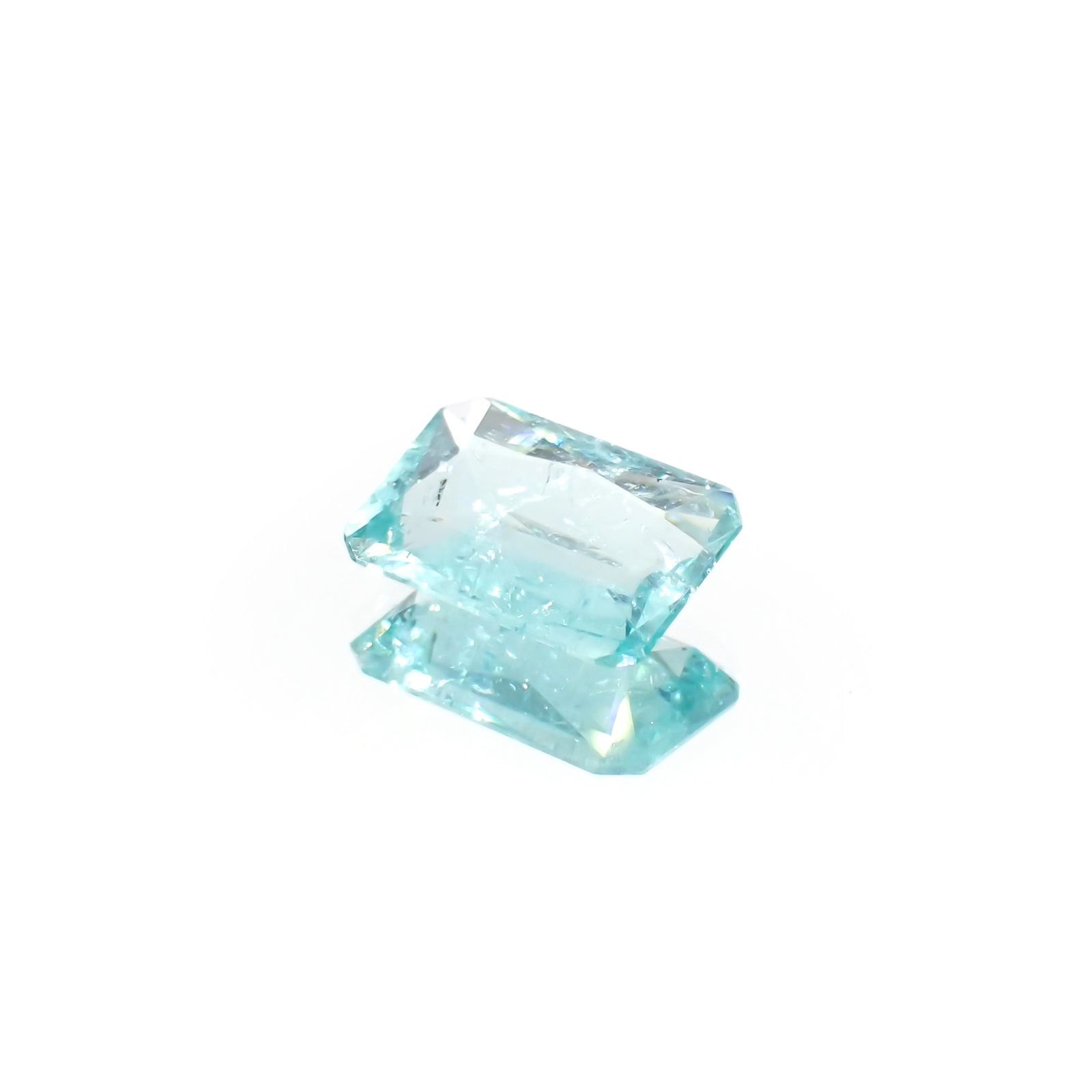 パライバトルマリン(宝石名トルマリン/別名パライバ・トルマリン)モザンビーク産 ソ付(宝貴協) 2.283ct / 10.92x7.59mm前後 [230421880]