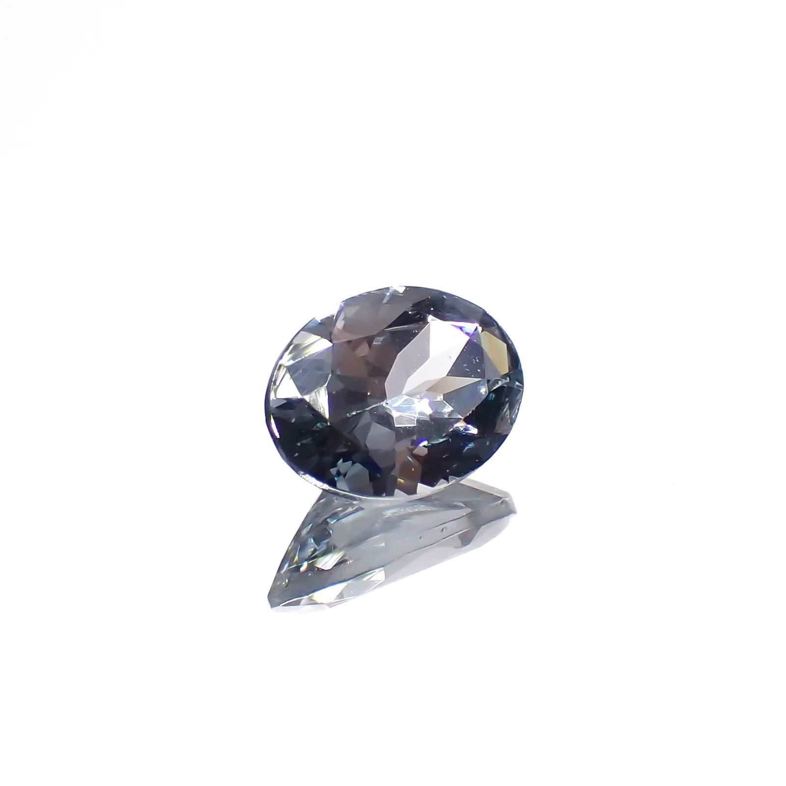 グレースピネル タンザニア産 0.85ct[230421551]7x5.1mm前後