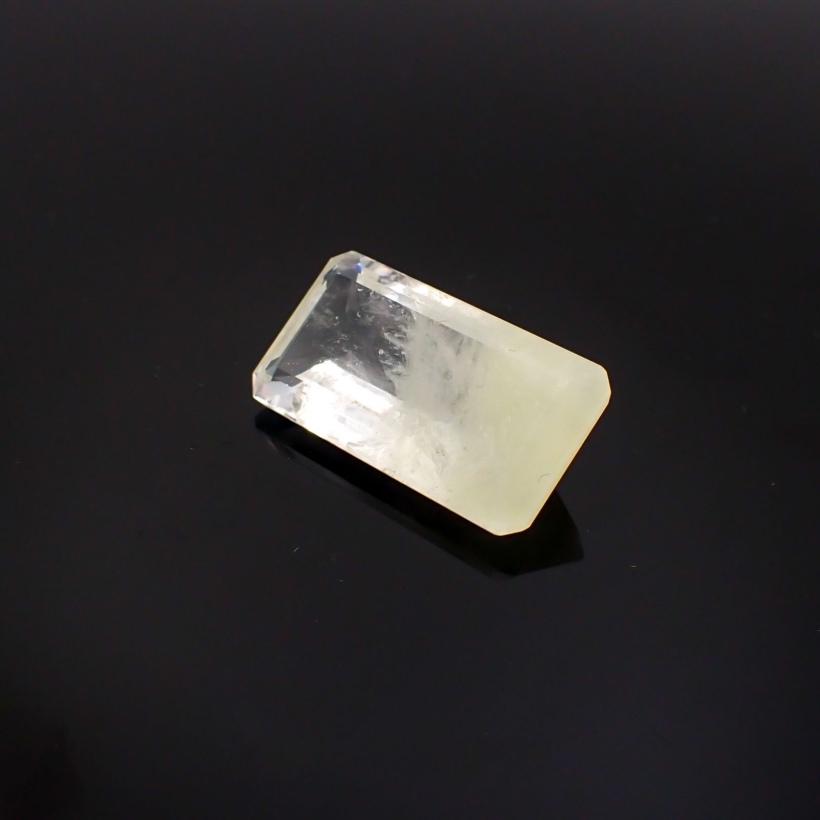 サルファーインクォーツ ブラジル産 14.96ct[231124314]22.3x12mm前後
