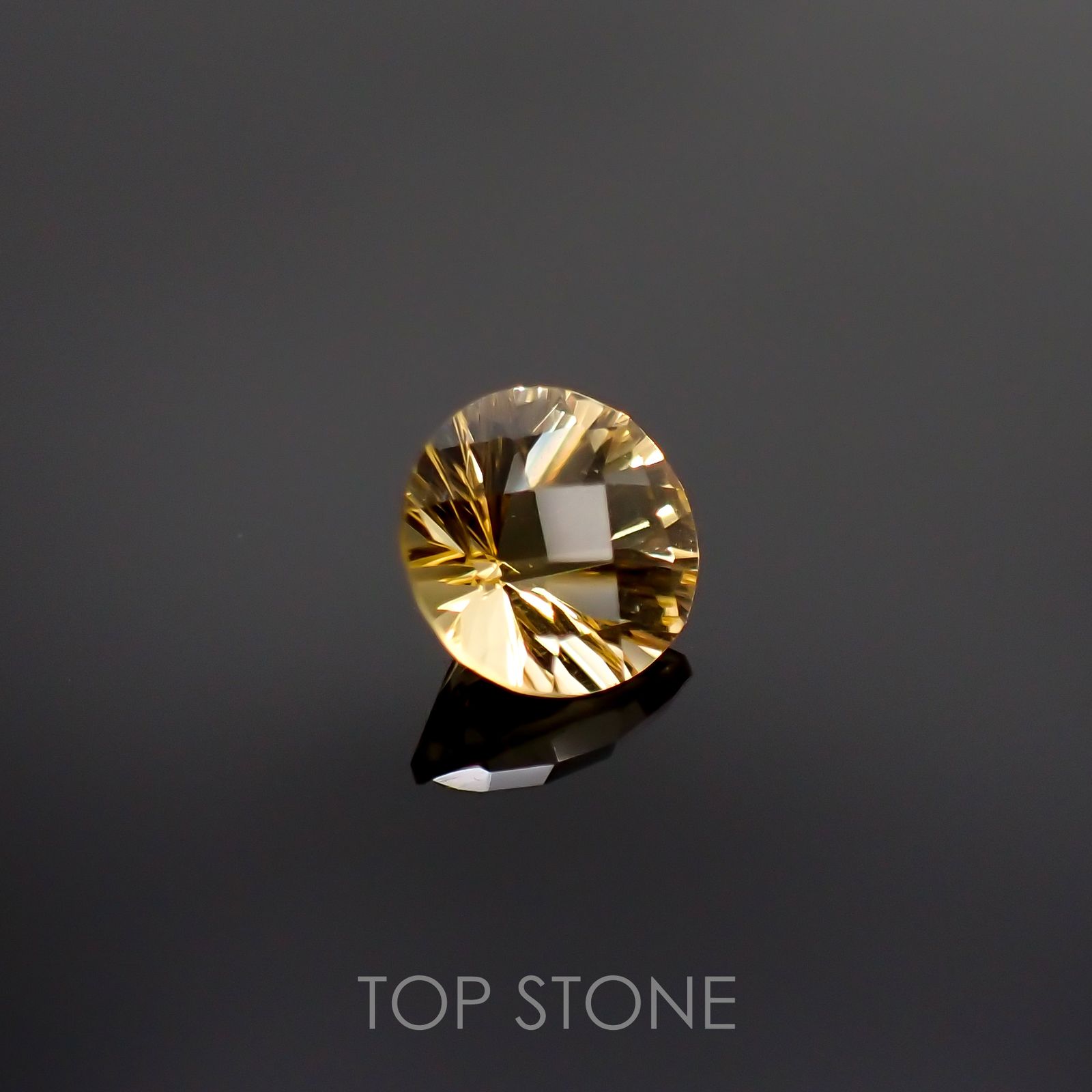 ◇チェッカーコンケーブカット◇シトリン(宝石名シトリン) ブラジル産 1.13ct 識別済[210913022]7×7mm前後