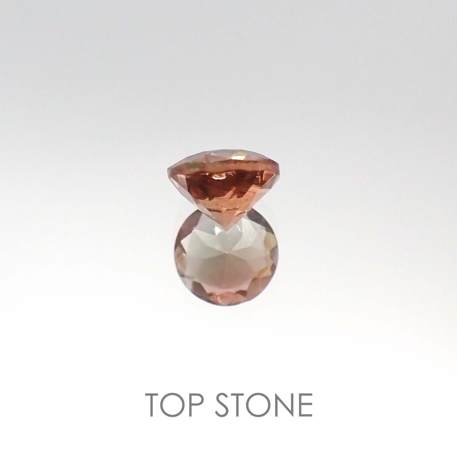 バイカラーオレゴンサンストーン アメリカ産 ルース 0.47ct[20095059]5×5mm前後