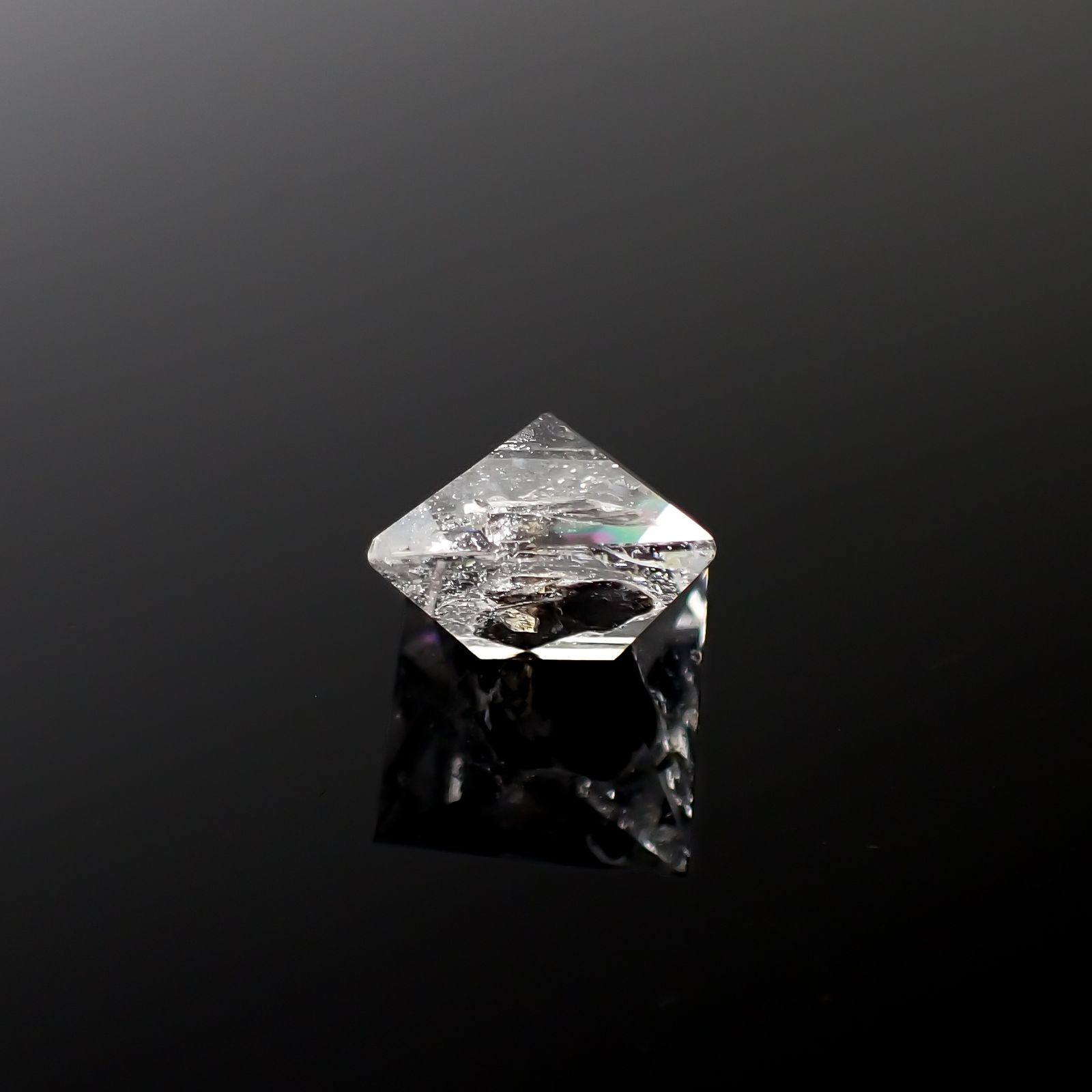 ◇カスタムカット◇バイオタイトインクォーツ モゴック産 4.82ct[240427275]11.2x10.2mm前後