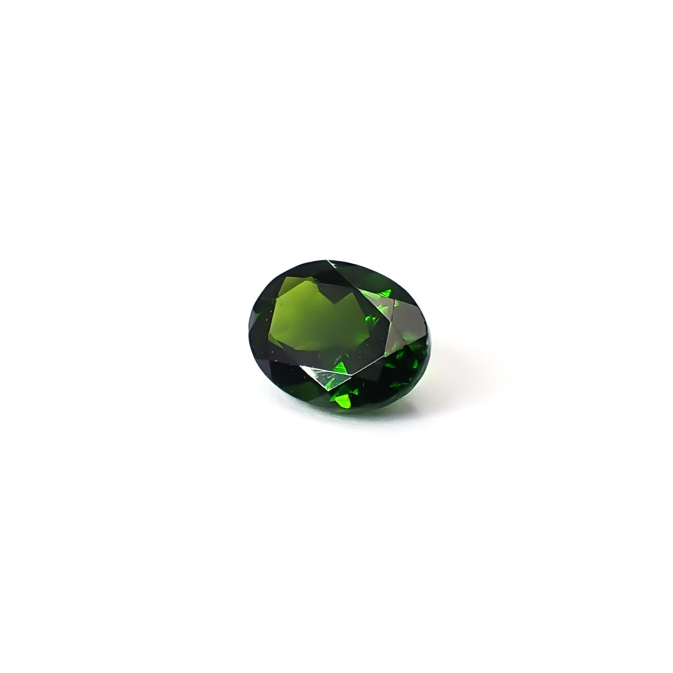 クロムダイオプサイド(宝石名クロム・ダイオプサイド)ロシア産 識別済 0.81ct / 6.9x5.1mm前後 [260432094]