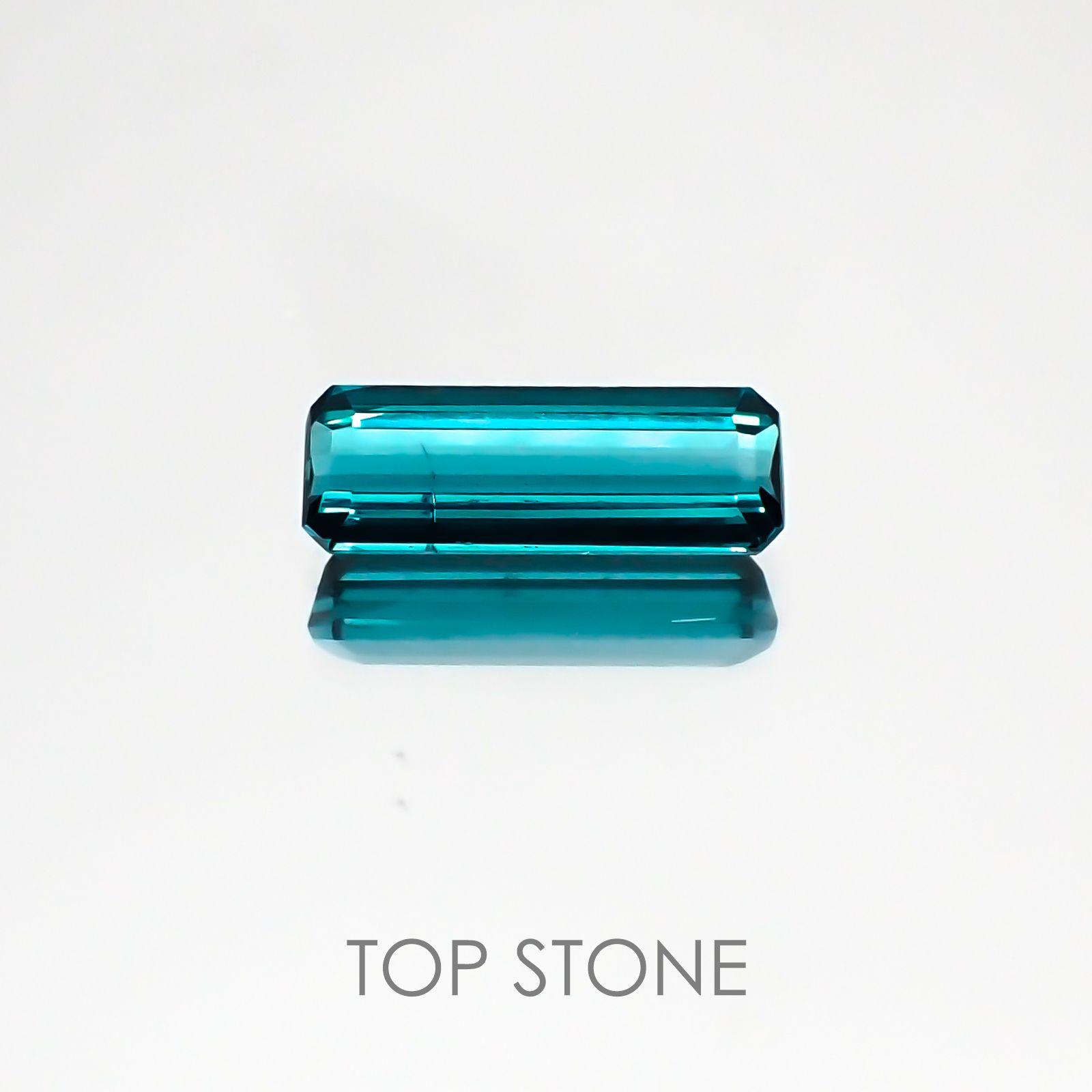 インディゴライト ソーティング付き ブラジル産 ルース 0.7ct[20128464]9.1×3.3mm前後