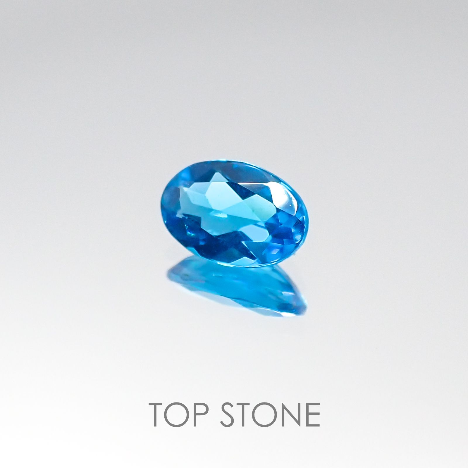 ネオンブルーアパタイト ブラジル産 ルース 0.4ct[20095969]6.1×4mm前後