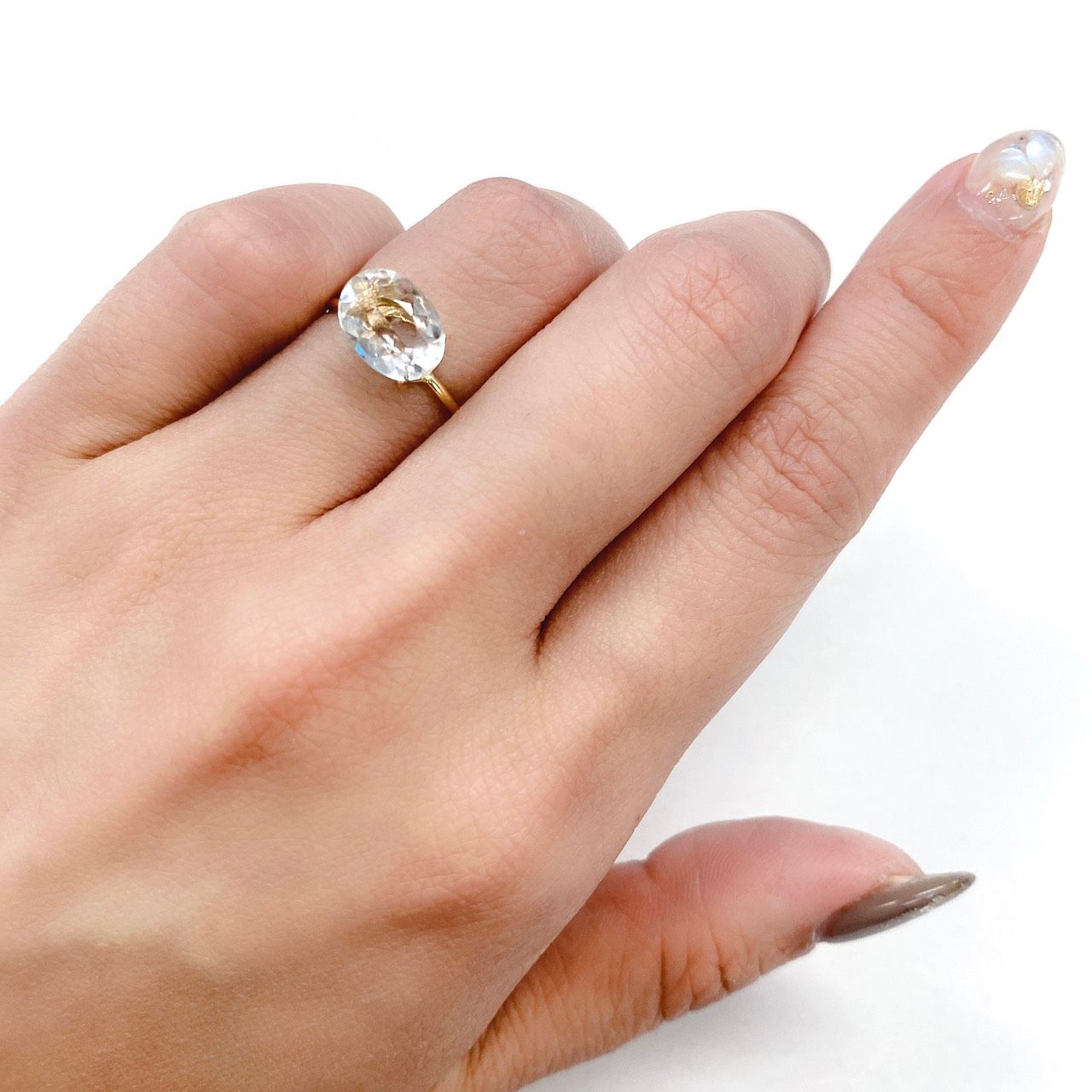 ハイアライトオパール メキシコ産 ルース 1.3ct[21058258]9.6×7.3mm前後