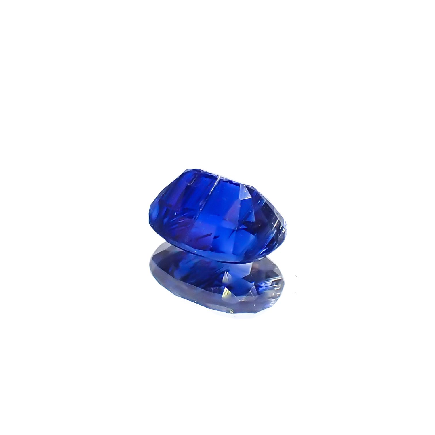 カイヤナイト(宝石名カイヤナイト)ネパール産 1.11ct 識別済[231225174]7.1x5.1mm前後