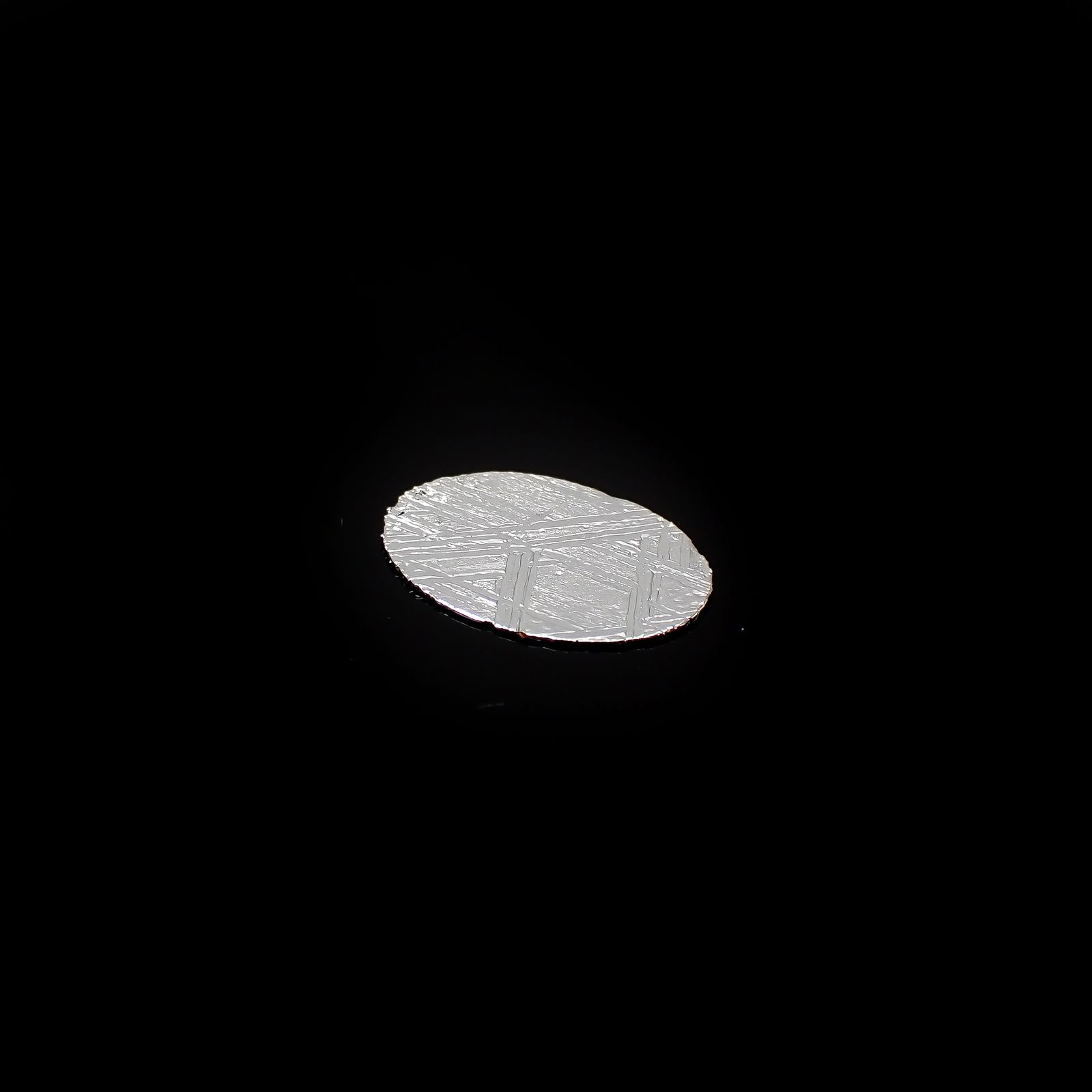 アルタイ隕石 発見地:中国 0.84ct[240125697]13.7x9.5mm前後