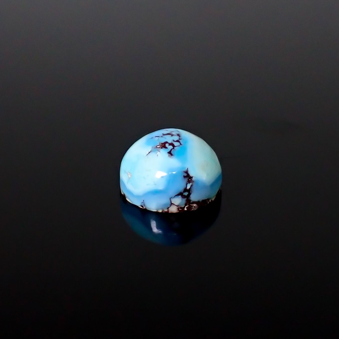 ターコイズ カザフスタン・ゴールデンヒル鉱山産 4.62ct / 10x10mm前後 [260632390]