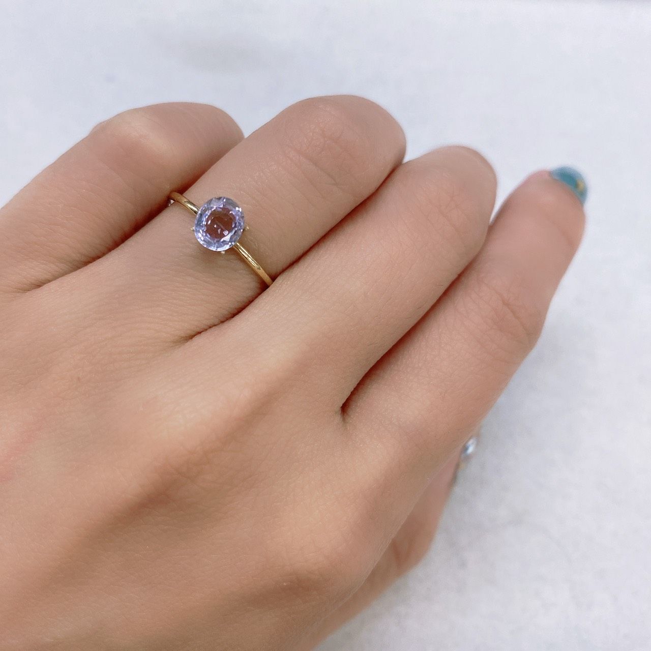 ラベンダーサファイア(宝石名サファイア) マダガスカル/スリランカ産 0.90ct 識別済[210812504]6.2×5.4mm前後