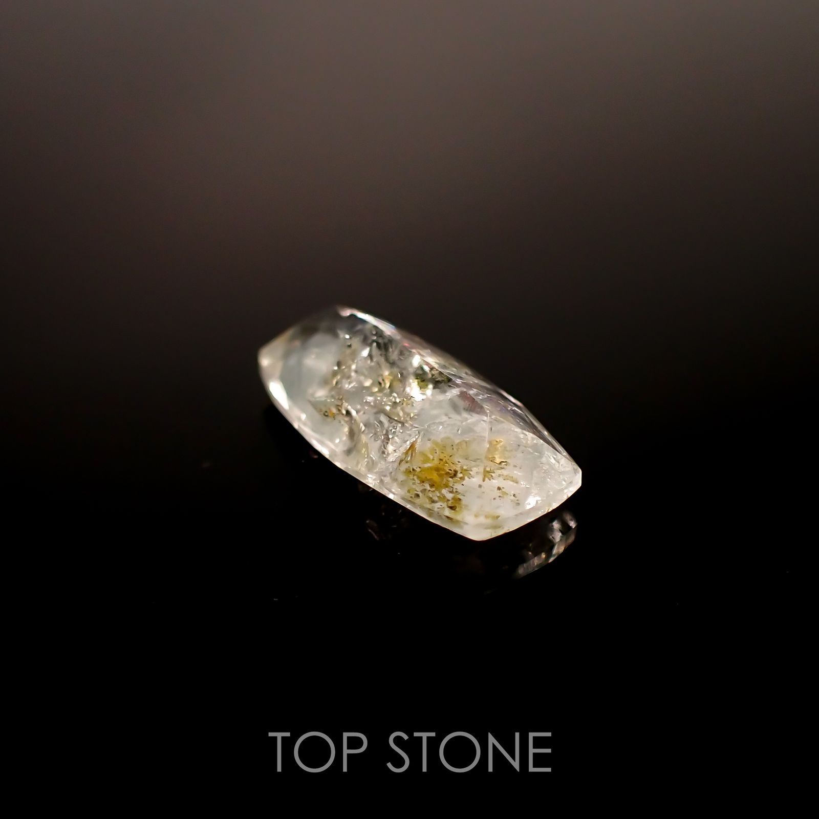 オーロラアクアマリン(宝石名アクアマリン) ブラジル産 2.93ct 識別済[210812713]13.9×7.2mm前後