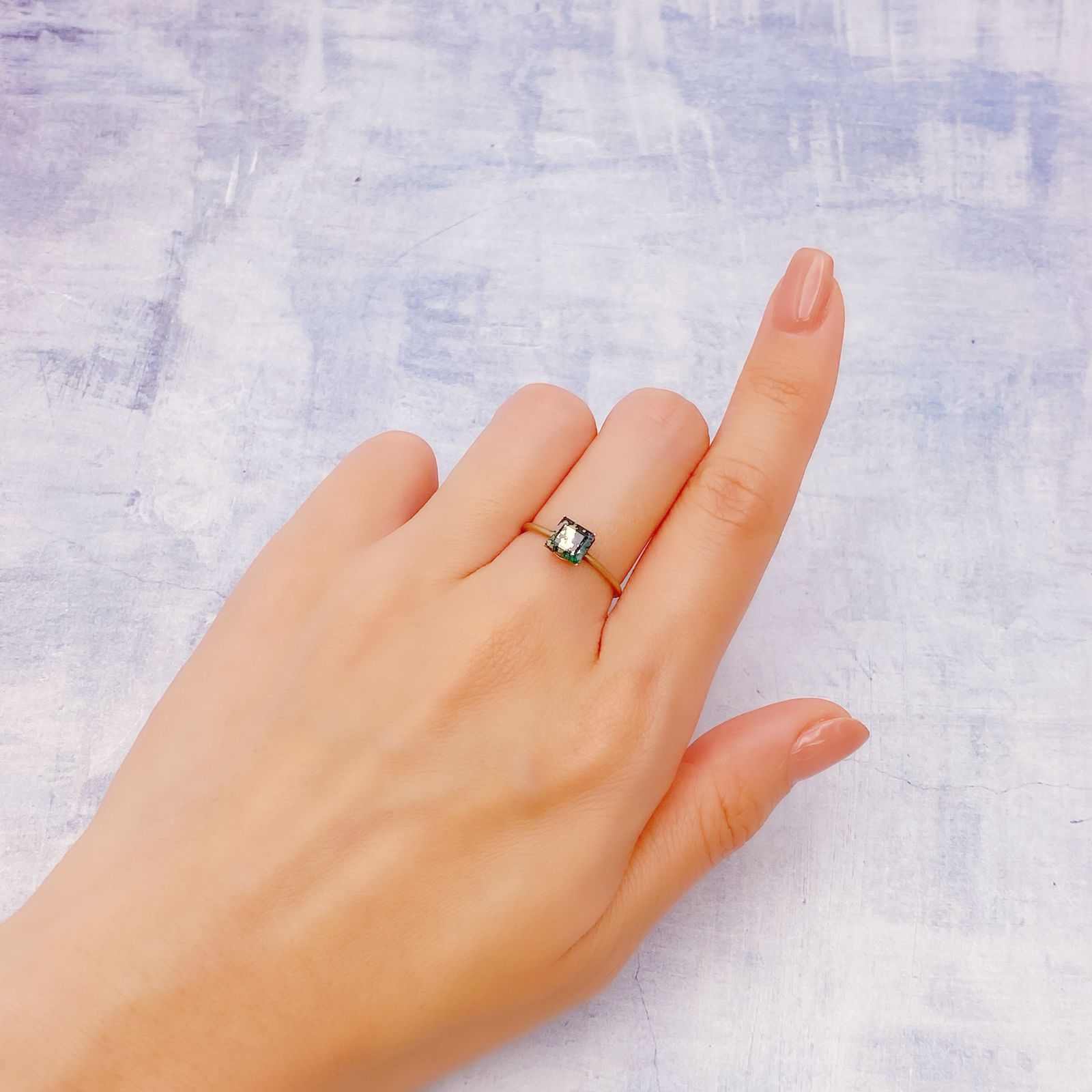 ◇リバーシブル◇パイライトインエメラルド コロンビア産 0.70ct [241229560]6.1x5.5mm前後