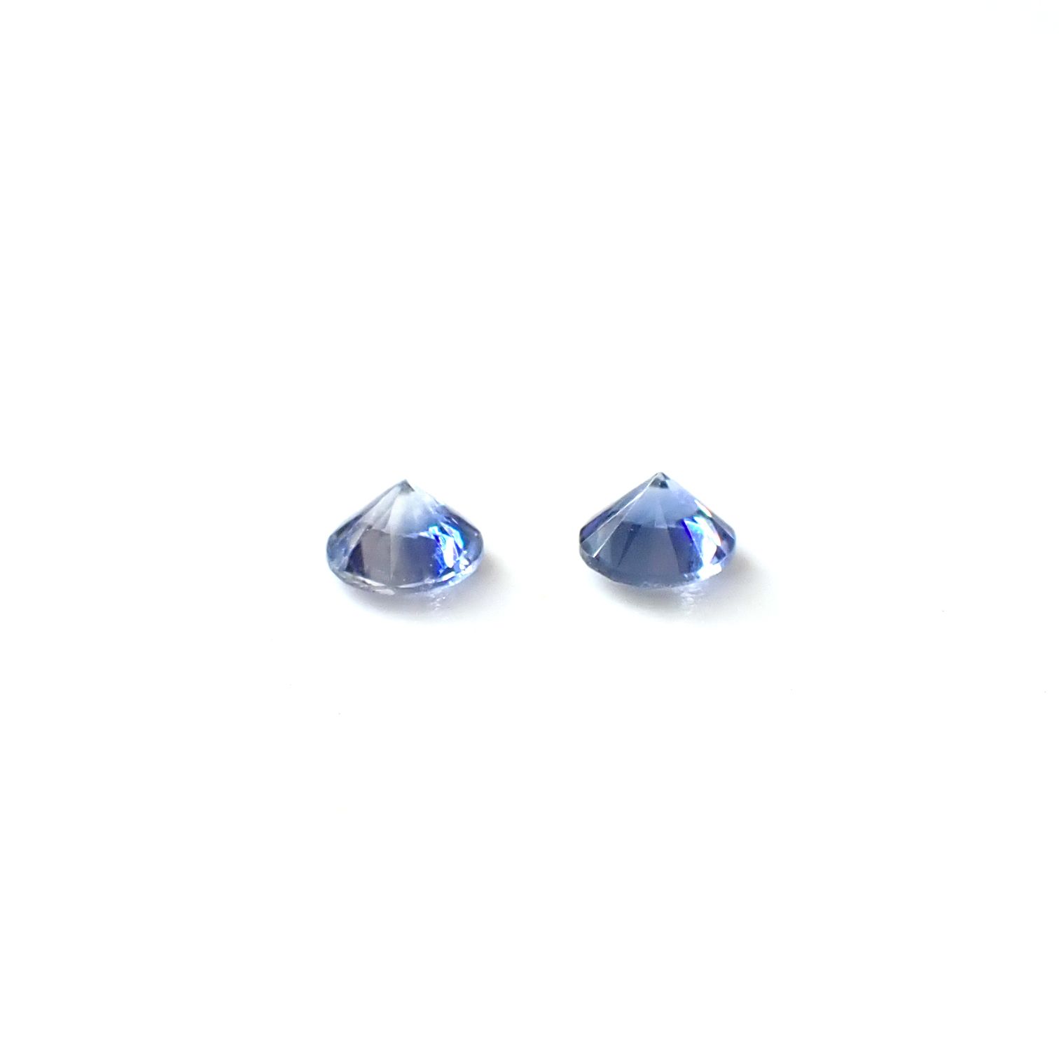 ◇ペアセット◇アイスブルーサファイア スリランカ/マダガスカル産 0.26ct(2pcs合計) [250830987]3x3mm前後