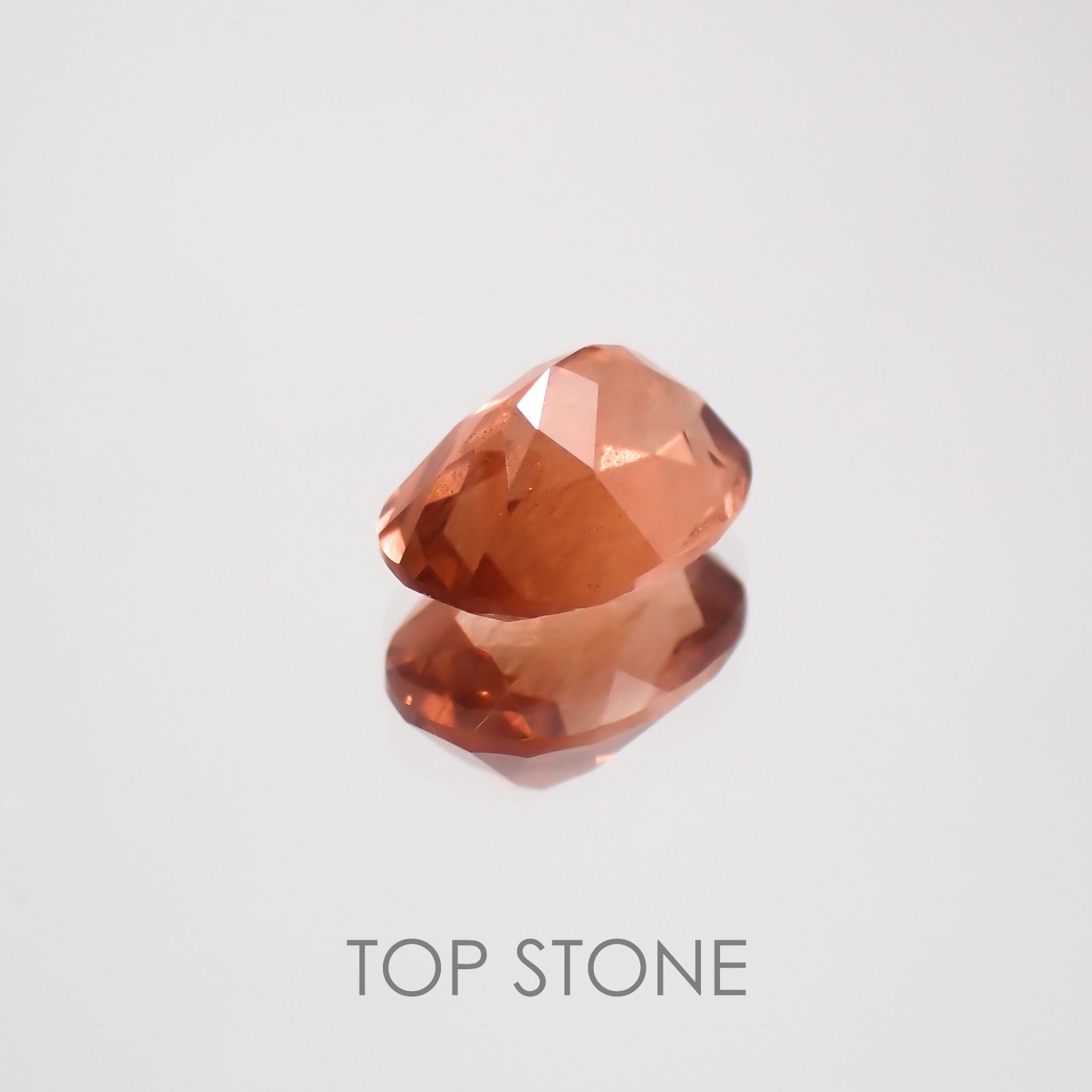 オレゴンサンストーン アメリカ産 ルース 1.17ct[210410388]8×6mm前後