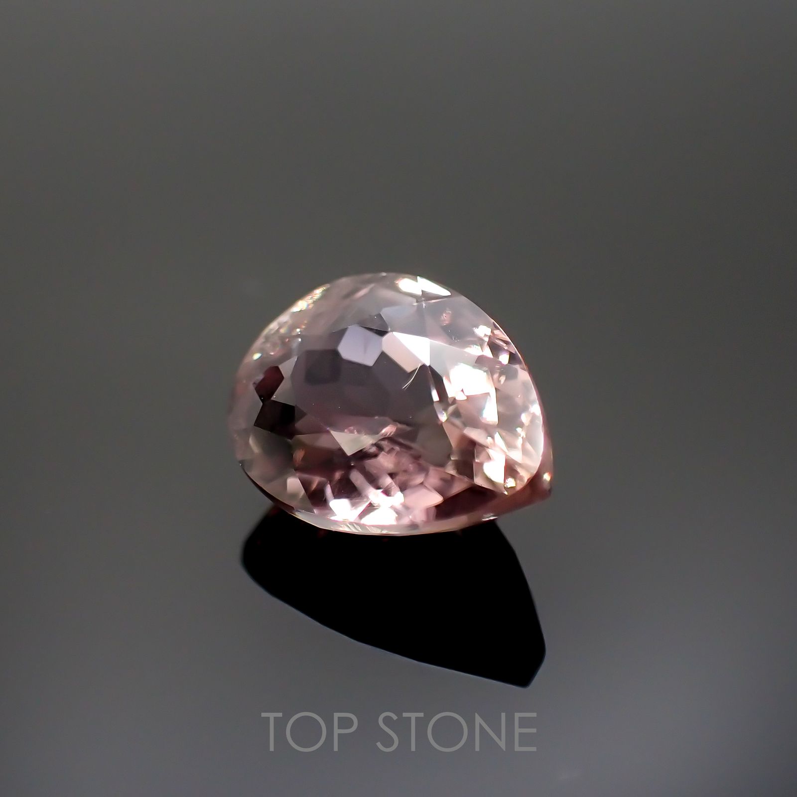 ピンクダイアスポア(宝石名ダイアスポア カラーチェンジ・タイプ) アフガニスタン産 2.863ct ソ付(彩珠)[21019210]10.1×7.7mm前後