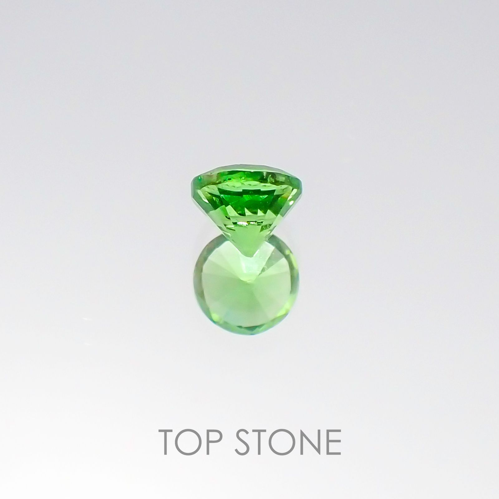 ミントガーネット ケニア産 ルース 0.31ct[20096109]3.8×3.8mm前後