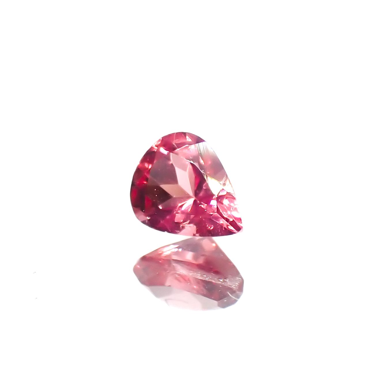ピンクスピネル パパラチャカラー タンザニア産 0.17ct[230421858]4x3.1mm前後