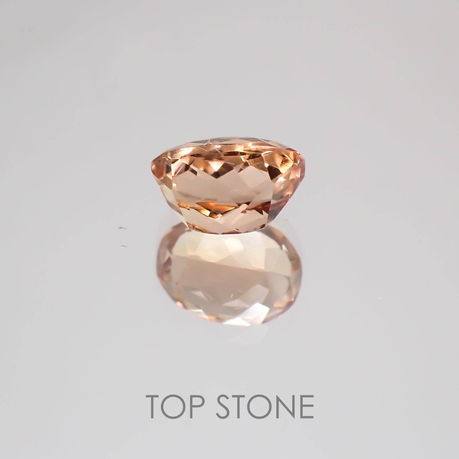 インペリアルトパーズ ブラジル産 ルース 1.03ct[20032024]6.7×5mm前後