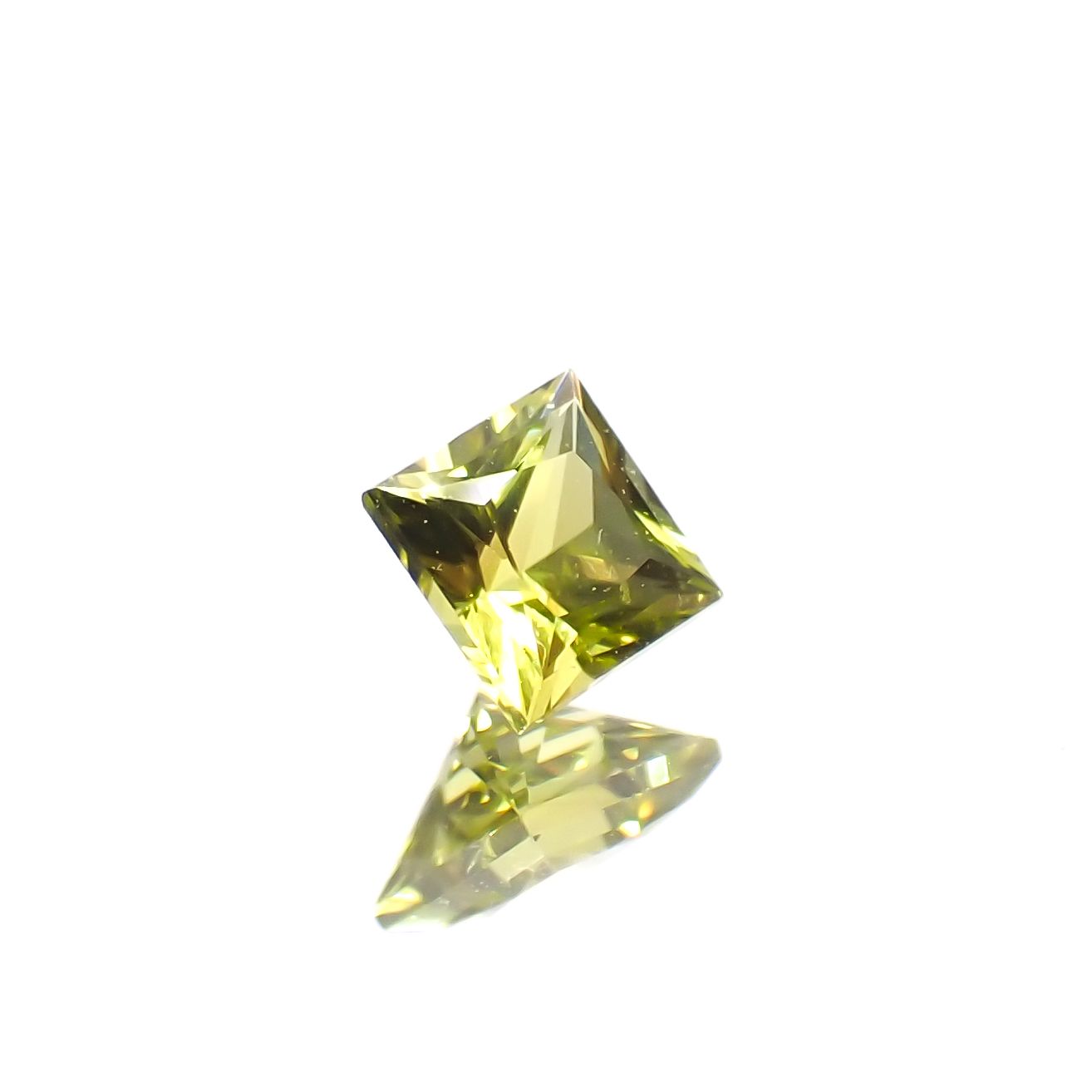 ◇プリンセスカット◇カナリートルマリン ザンビア・カナリー鉱山産 0.14ct[230823151]2.9x2.9mm前後