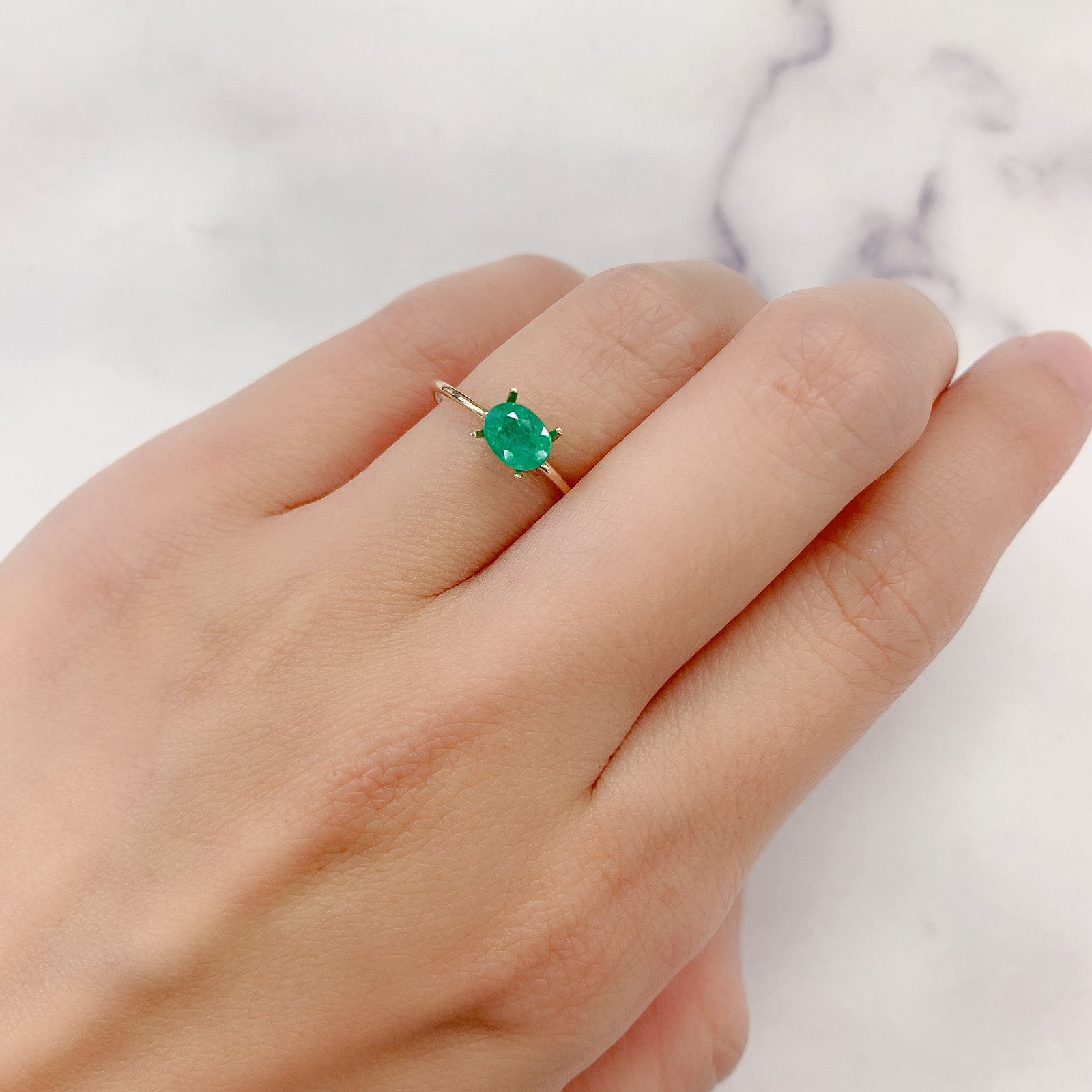 パライバトルマリン(宝石名トルマリン/別名パライバ・トルマリン) ブラジル産 0.603ct ソ付(宝貴協)[19111755]5.8×4.4mm前後