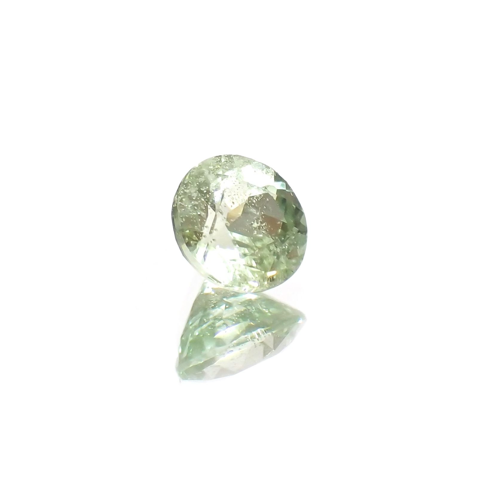 バナジウムコーネルピン(宝石名コーネルピン)タンザニア・タンガ州産 識別済 0.36ct / 4.4x4.4mm前後 [230521912]