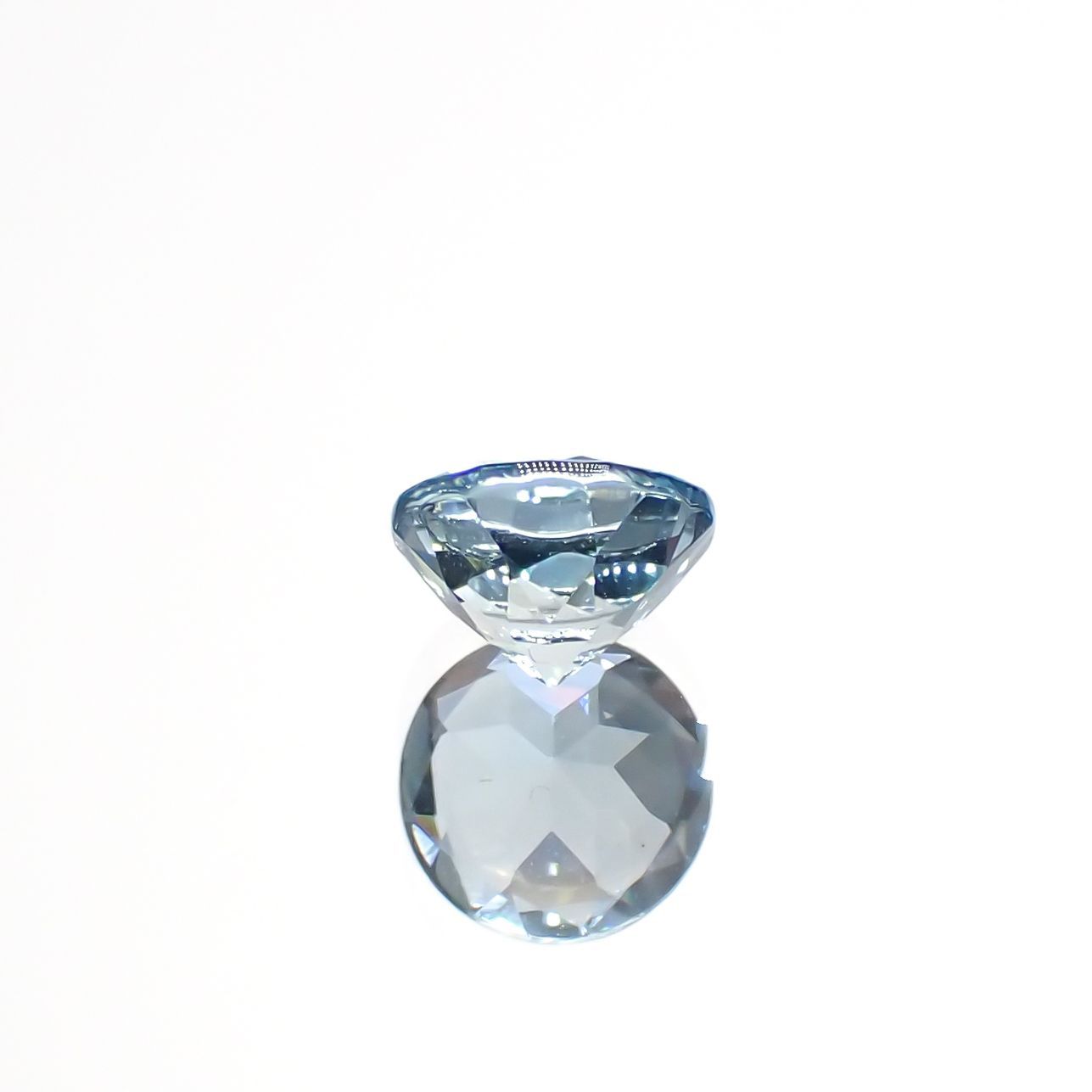 アクアマリン(宝石名アクアマリン)モザンビーク産 0.43ct 識別済[220817392]5x5mm前後