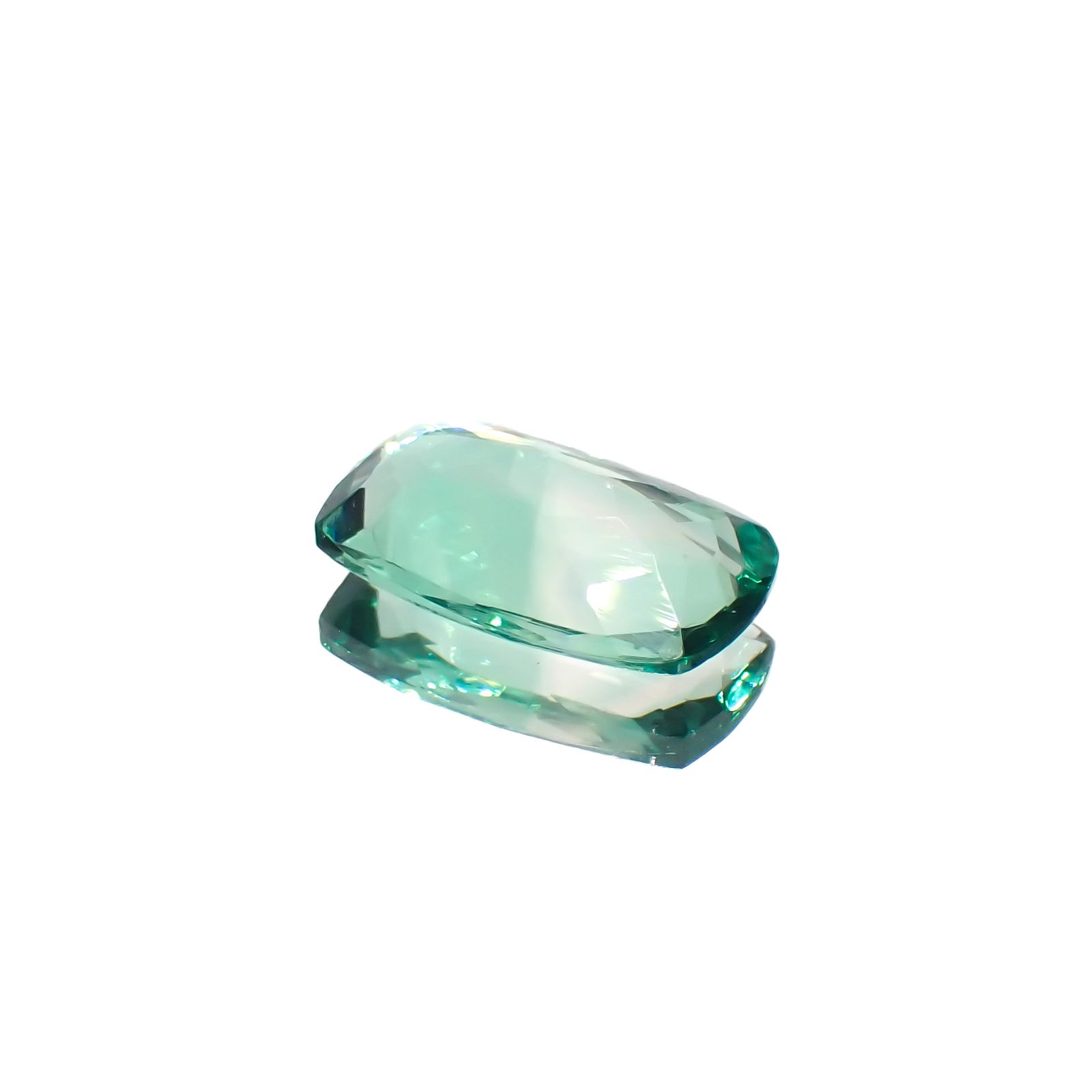 フローライト フルオレッセンス イギリス・ロジャリー鉱山産 3.06ct[230923322]12.4x7.7mm前後