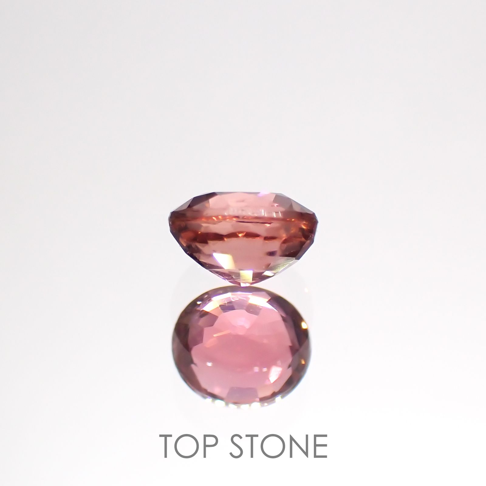 ローズピンクトルマリン(宝石名ピンク・トルマリン)ブラジル/アフリカ産 0.58ct 識別済[220114859]5.3x4.6mm前後