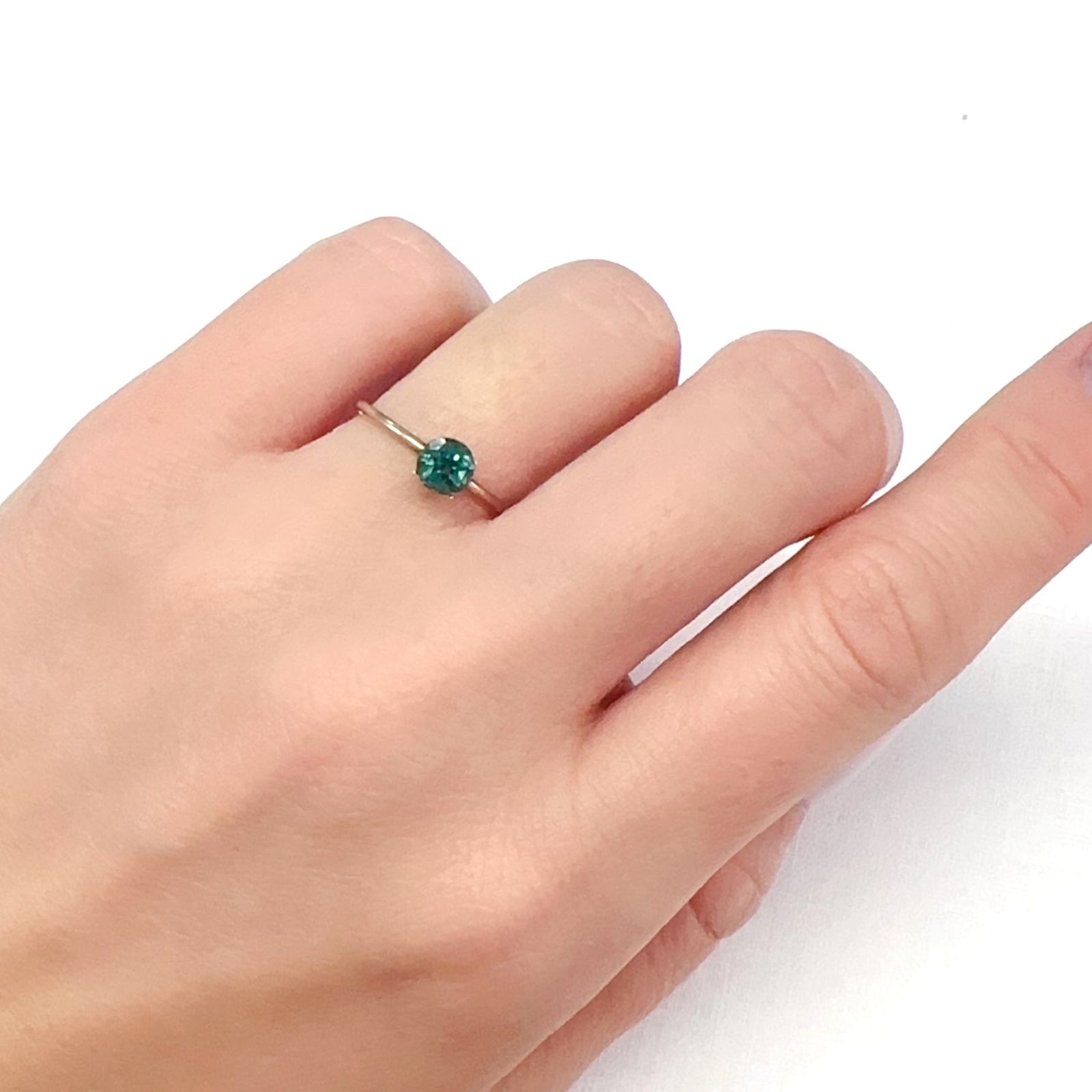 ノーブルモロキサイト マダガスカル産 0.52ct[231224680]4.9x4.9mm前後
